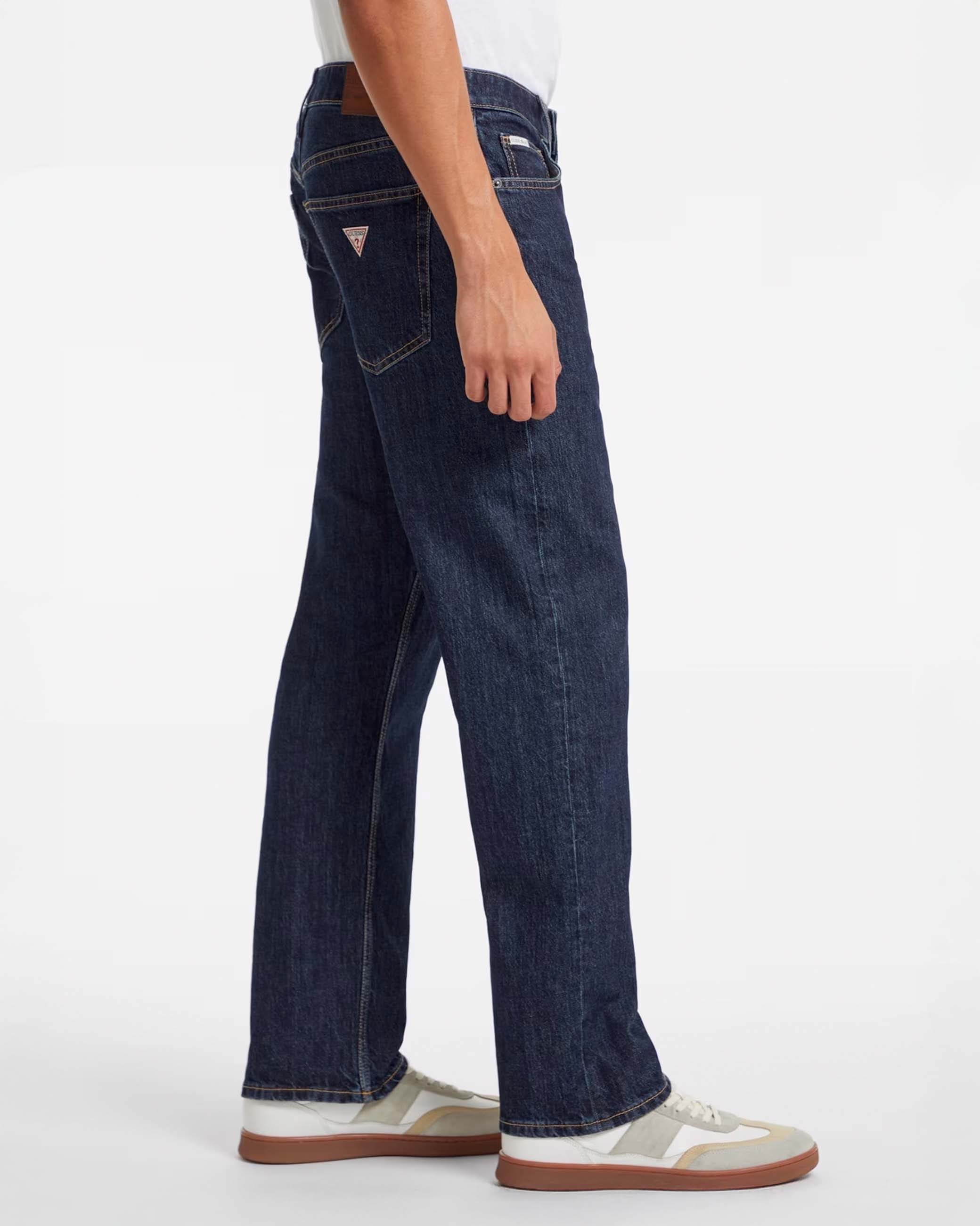 Jeans straight lavaggio scuro stone washed in cotone stretch