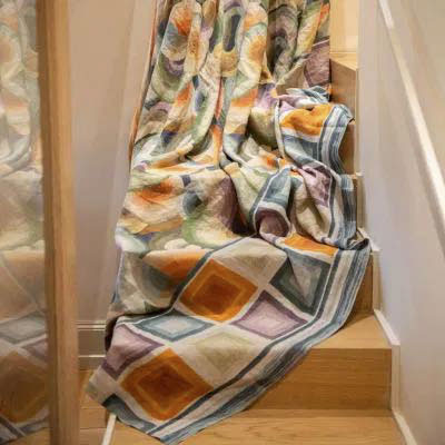 Mezzero in lino stampato a tema Loop multicolor 180x280 cm