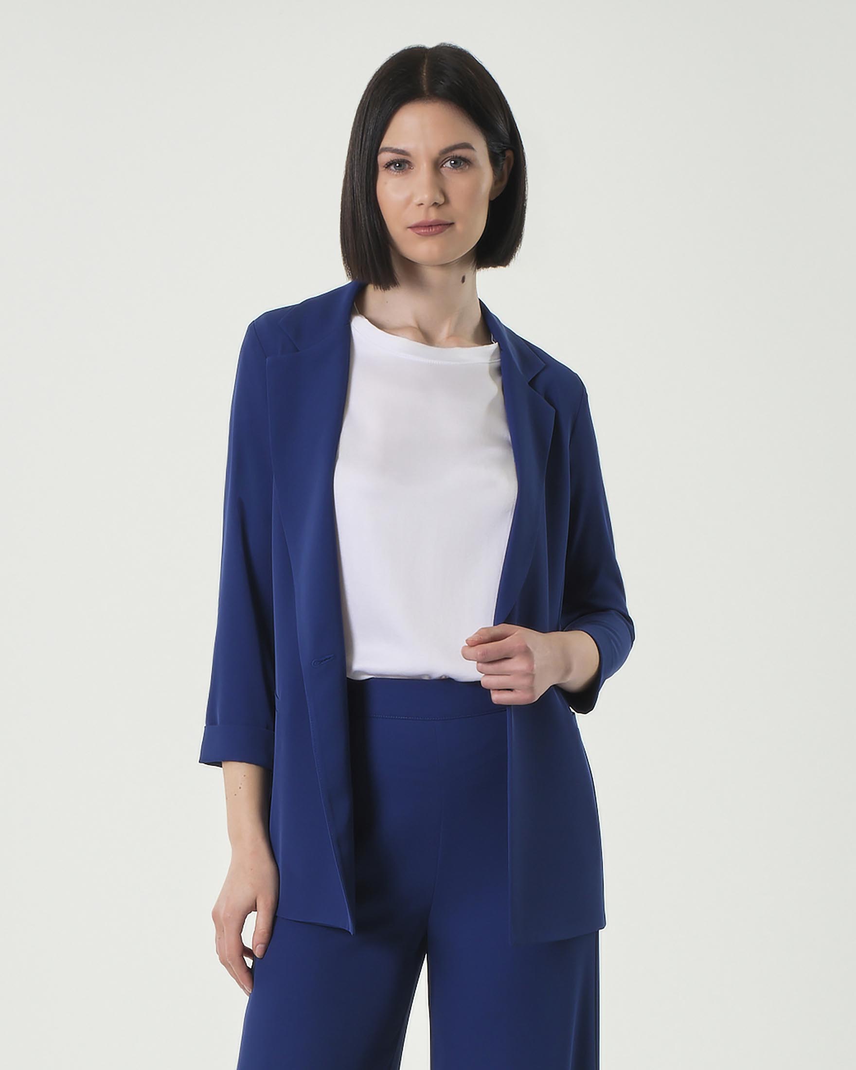 Blazer monopetto blu chiaro Hlo! in crêpe con maniche a tre quarti