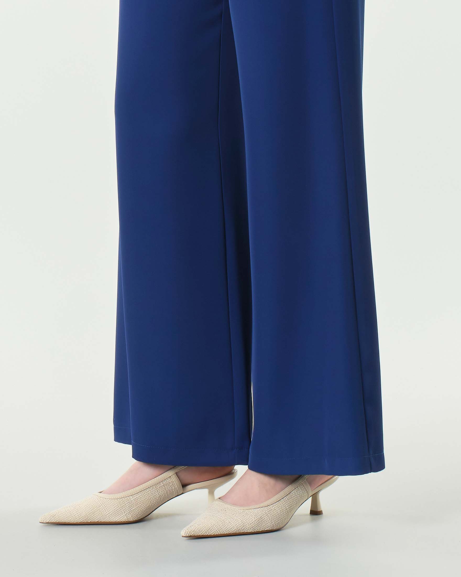 Pantaloni palazzo blu chiaro in tessuto stretch fluido a vita media