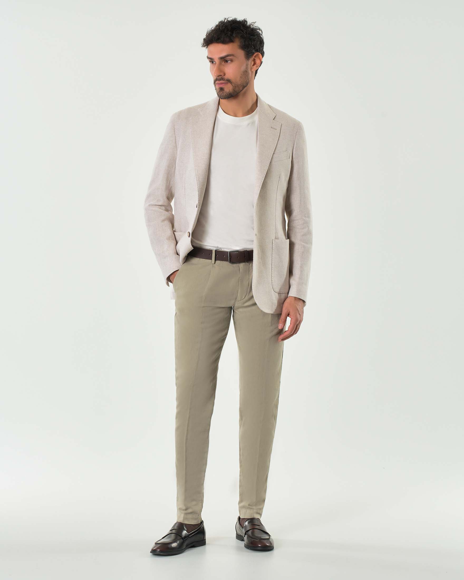 Blazer Ashki.i beige in tessuto ad armatura chevron di cotone e lino con tasche applicate image