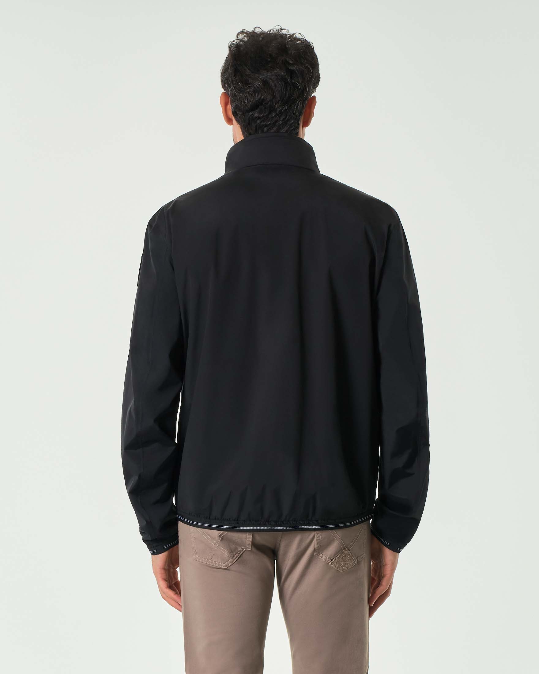 Giubbino Blauer sailor nero in nylon stretch con cerniere termonastrate