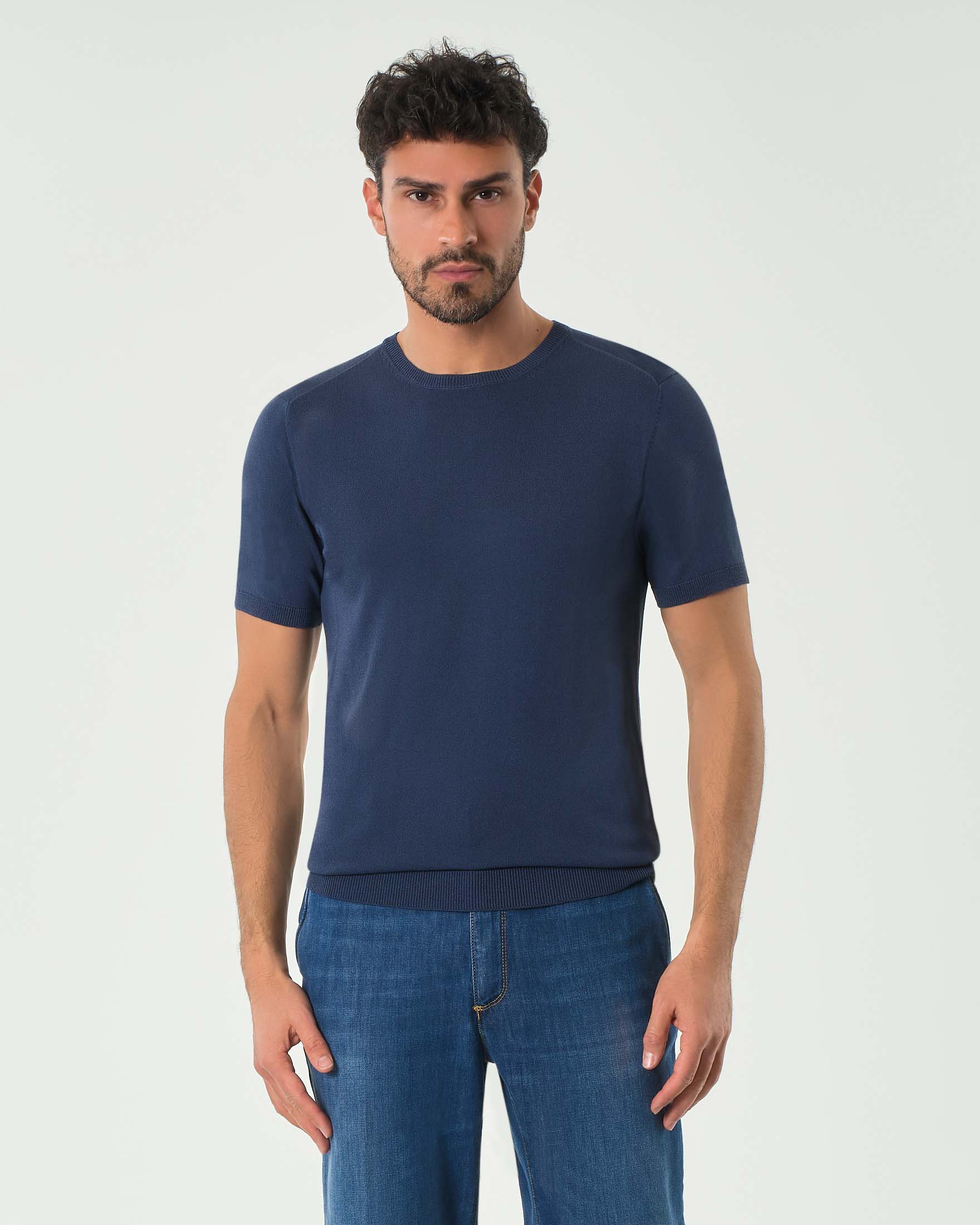 Maglia mezza manica blu indaco in leggero crêpe di viscosa