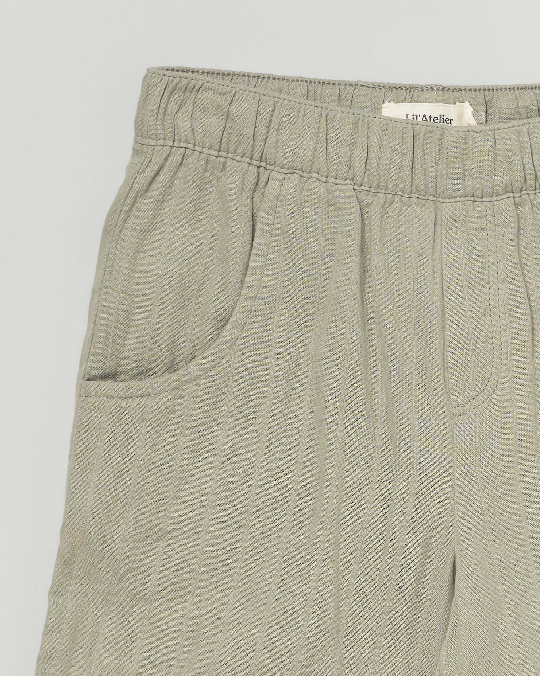 Bermuda Lil' Atelier salvia in tela di cotone con vita elasticizzata image