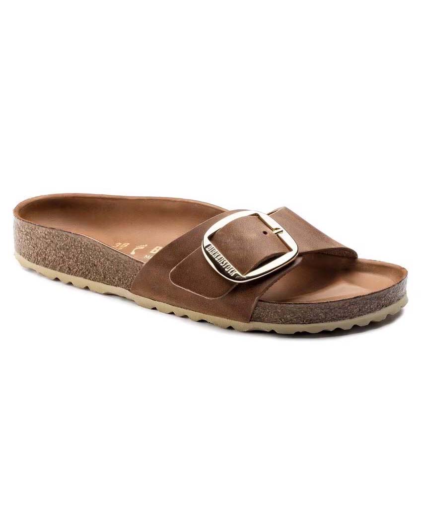 Sandalo Madrid Big buckle color cognac in pelle oliata a singola fascia e fibbia in metallo oro