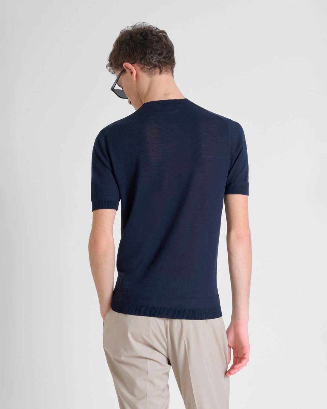 Maglia mezza manica Antony Morato blu in misto cotone e viscosa image