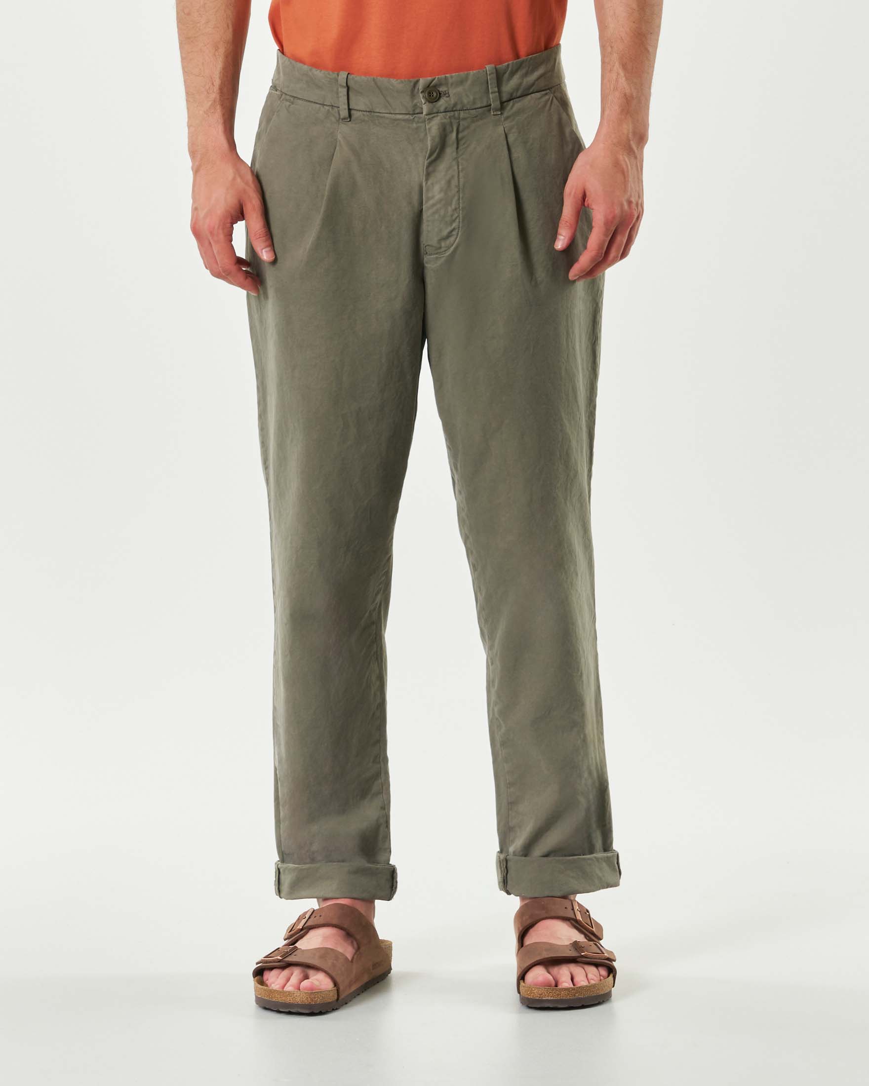 Pantalone chino Mason's relaxed fit verde militare con una pinces image