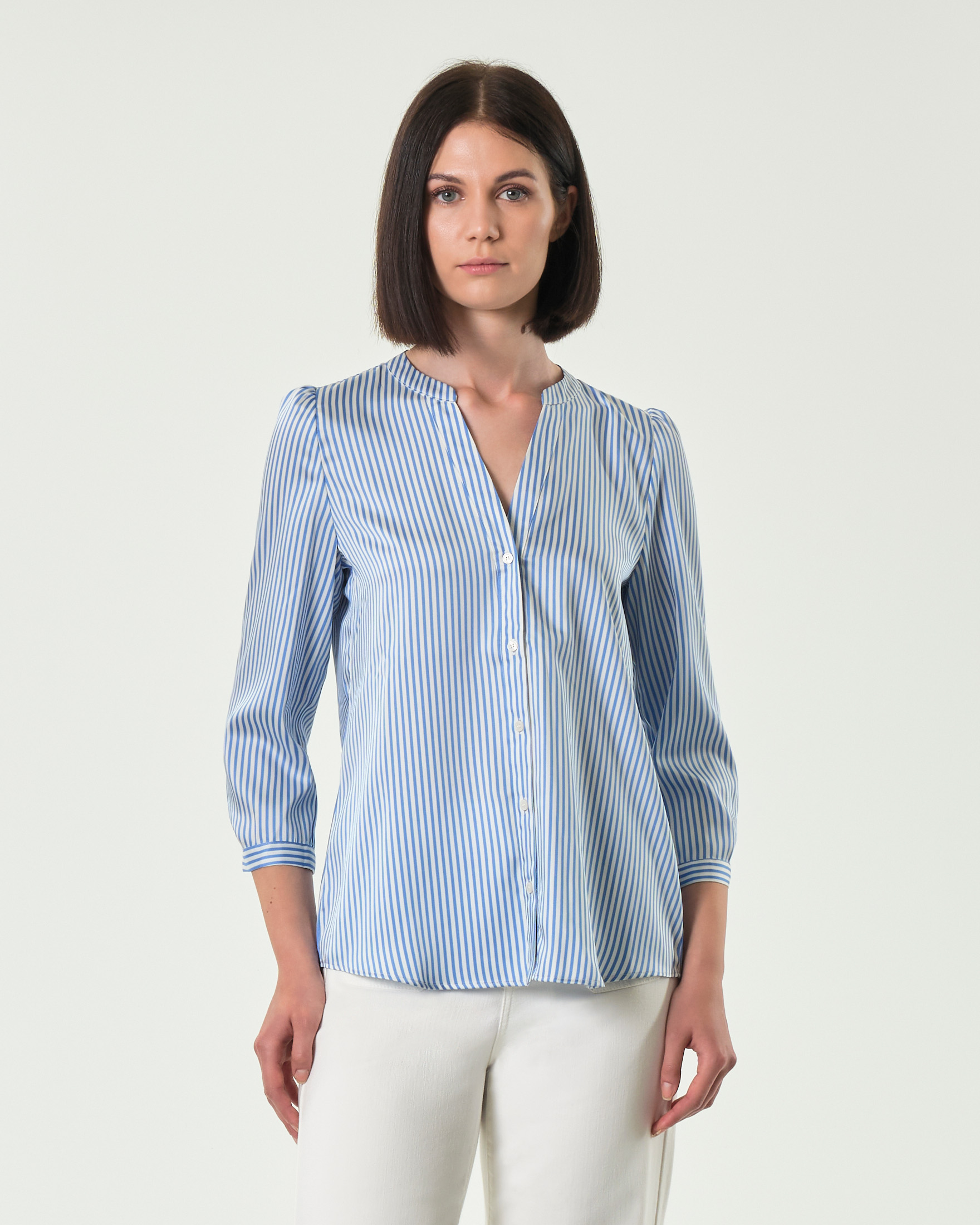 Camicia Bianca A Righe Blu Donna Outfit Con Camicia Azzurra Donna