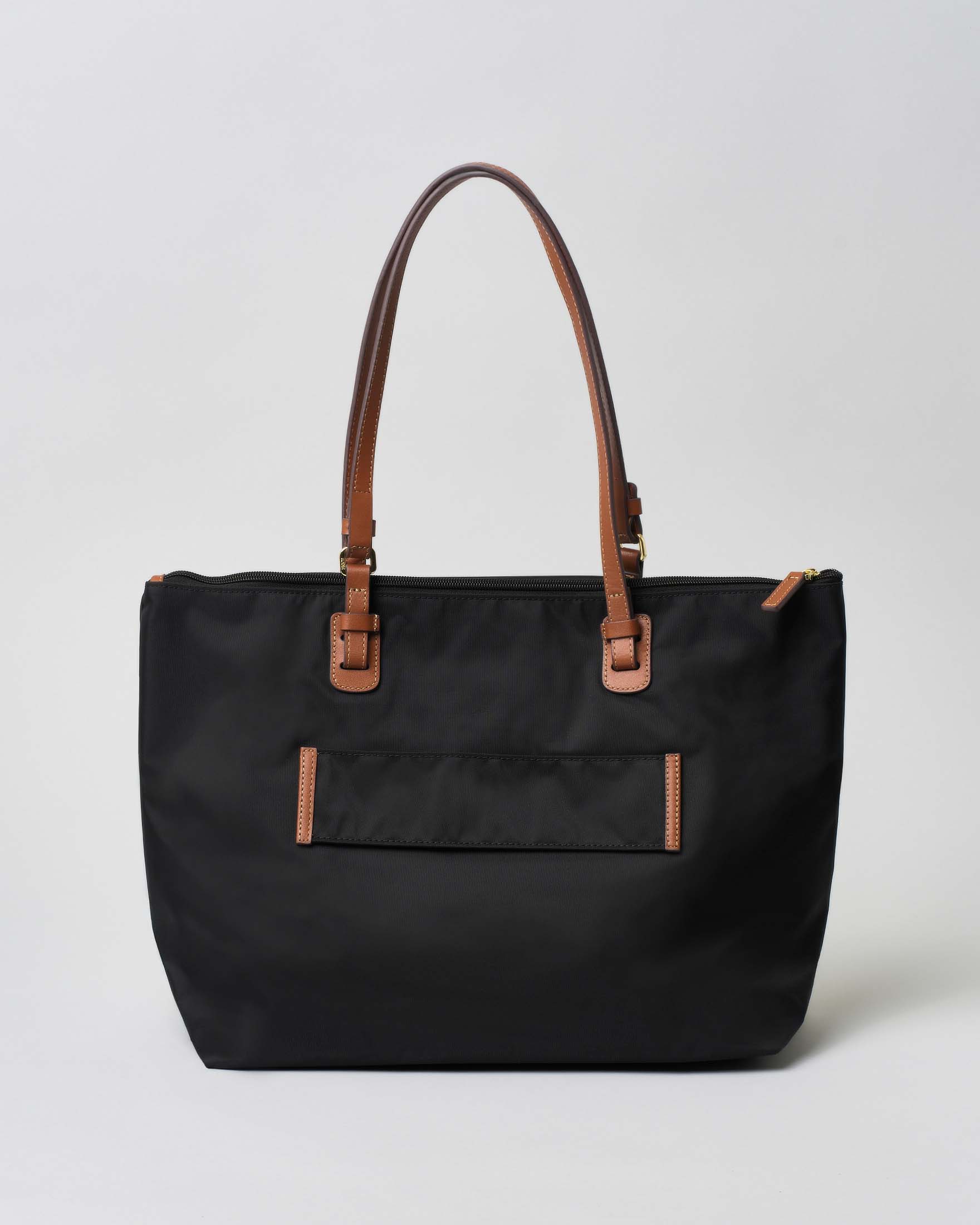 Shopping bag grande nera Bric's in nylon con manici in pelle color cuoio