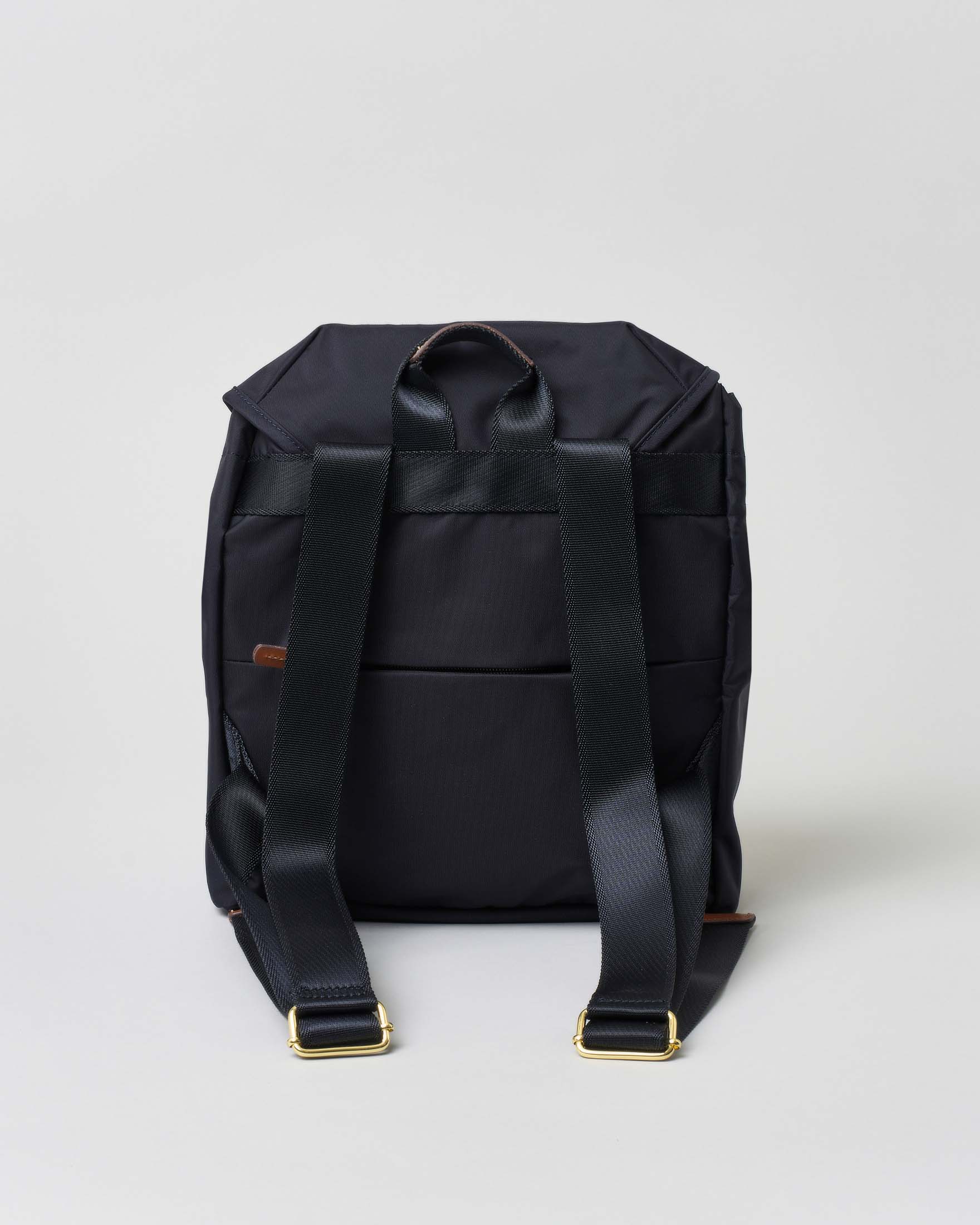 Zaino blu Bric's in nylon con doppio tascone frontale e spallacci regolabili