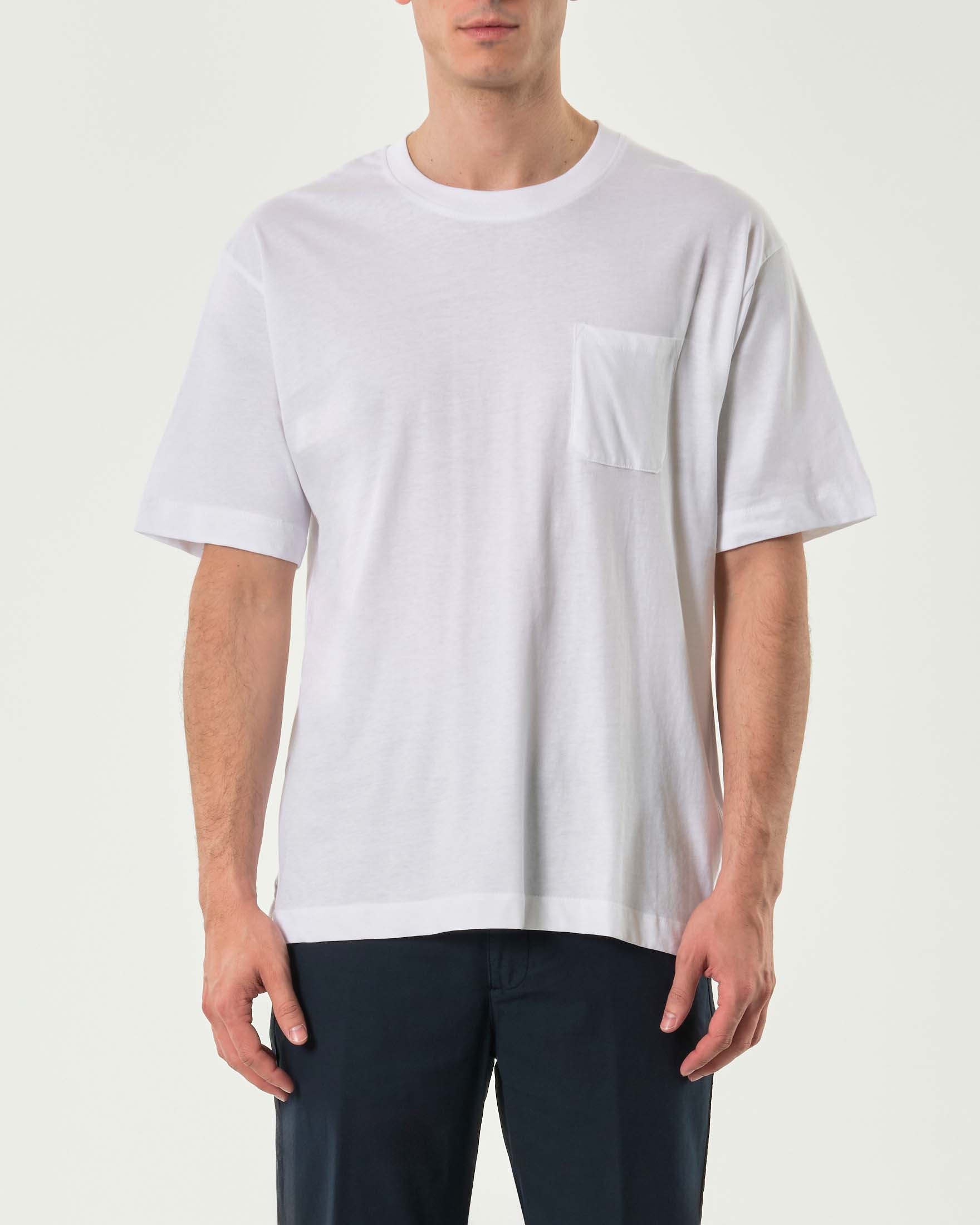 T-shirt oversize bianca in puro cotone con taschino