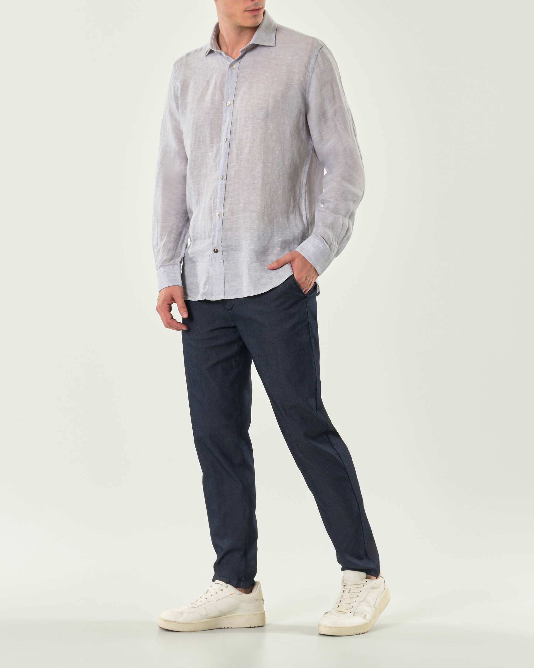 Pantalone chino blu in tessuto diagonale di misto cotone stretch