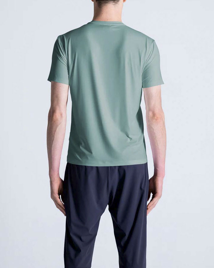 T-shirt mezza manica Duno salvia in tessuto tecnico stretch con taschino image