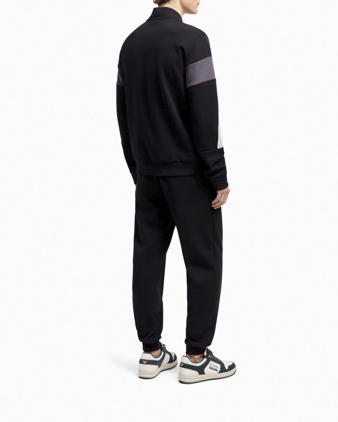 Felpa EA7 color block nera e grigia in cotone con chiusura zip image