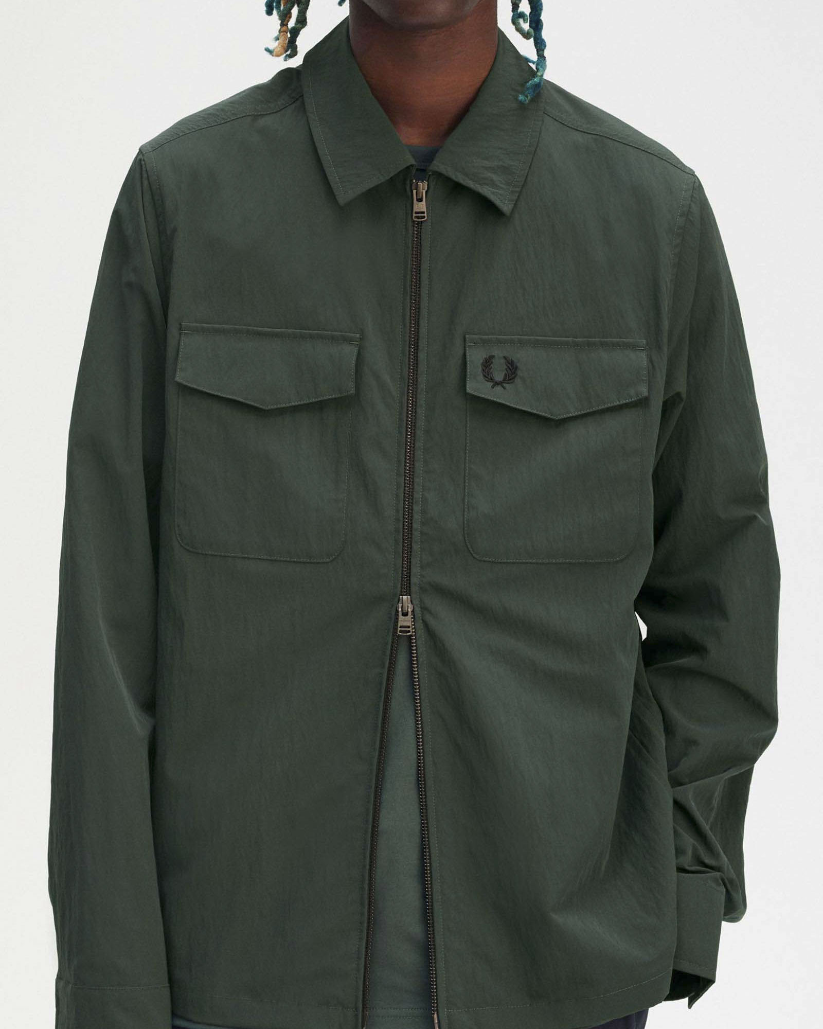 Giacca overshirt  Fred Perry verde militare in tessuto crinkle