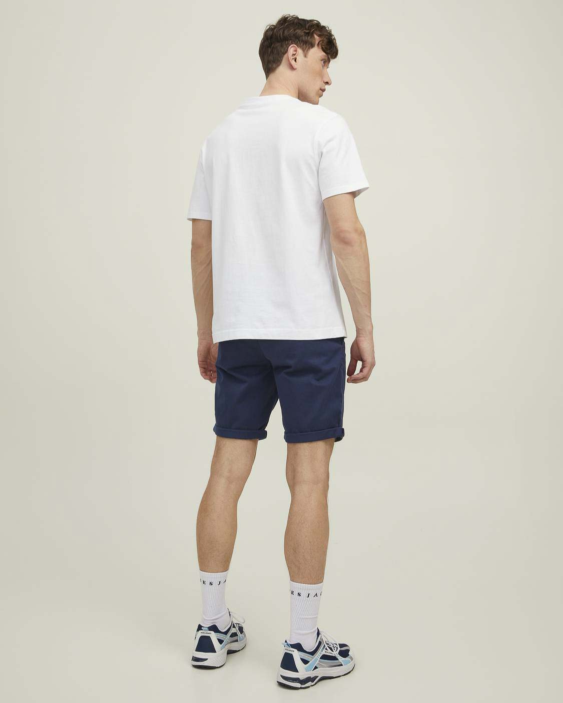 Bermuda chino Bowie Jack & Jones blu in gabardina di cotone stretch con risvolto