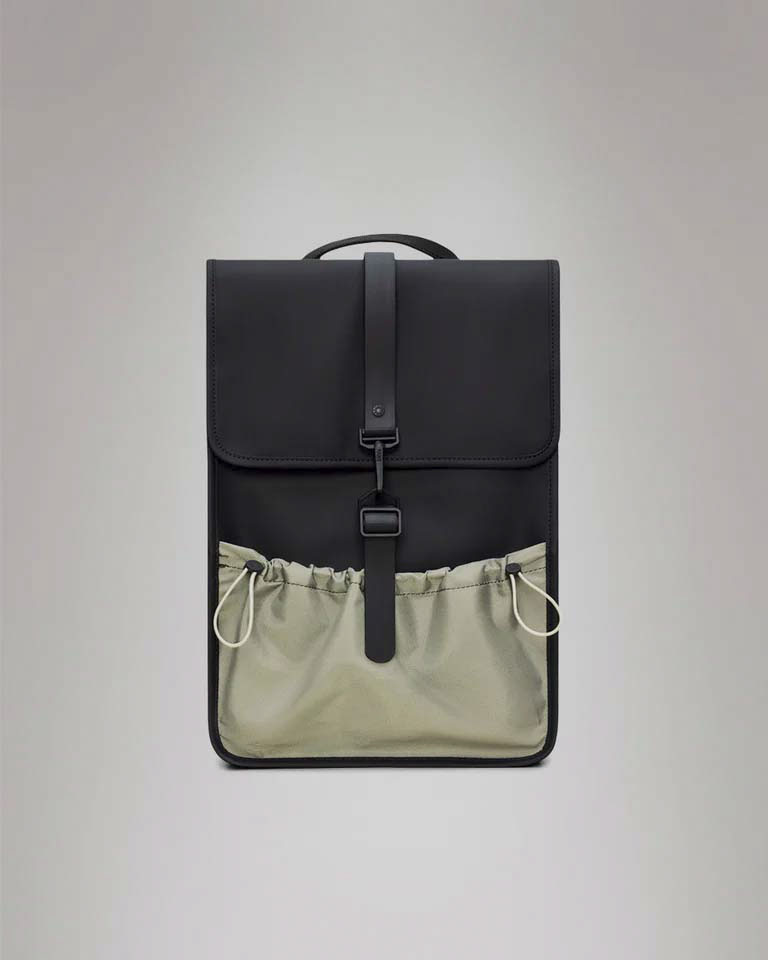 Zaino Mix Backpack Mini Rains nero in tessuto tecnico impermeabile effetto gommato con tasca esterna salvia