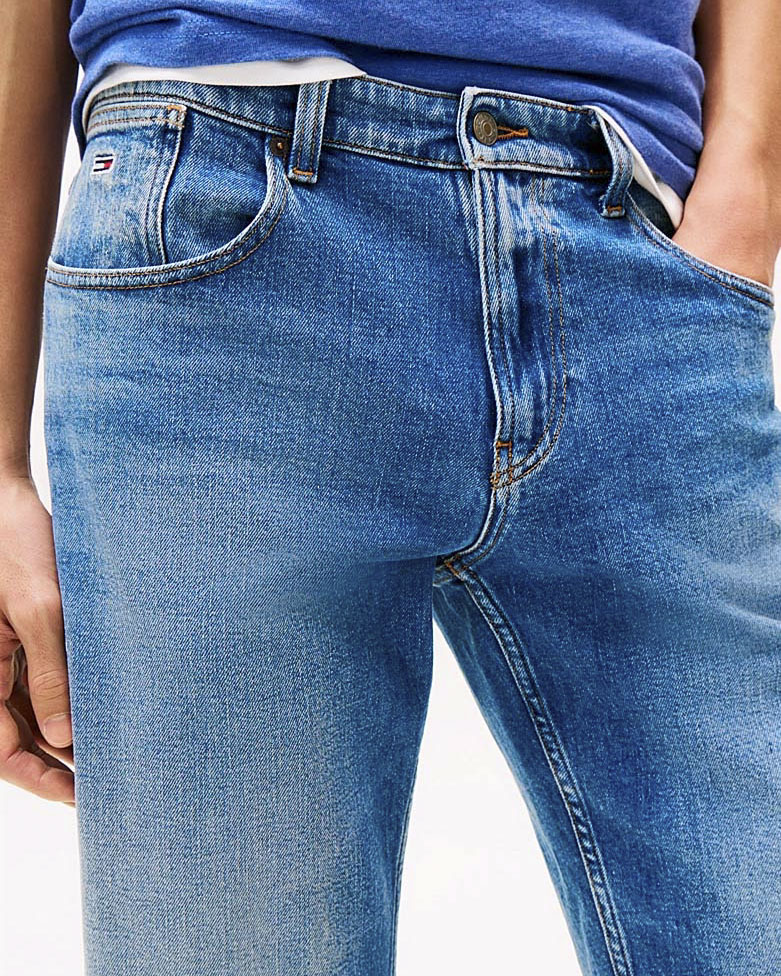 Bermuda Tommy Jeans in denim lavaggio chiaro super stone washed