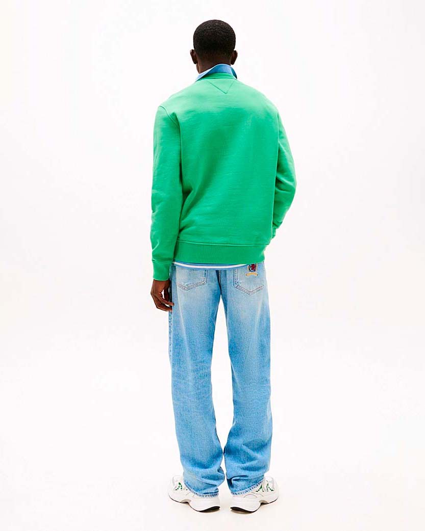 Felpa Tommy Jeans verde girocollo in puro cotone con logo flag applicato sul petto