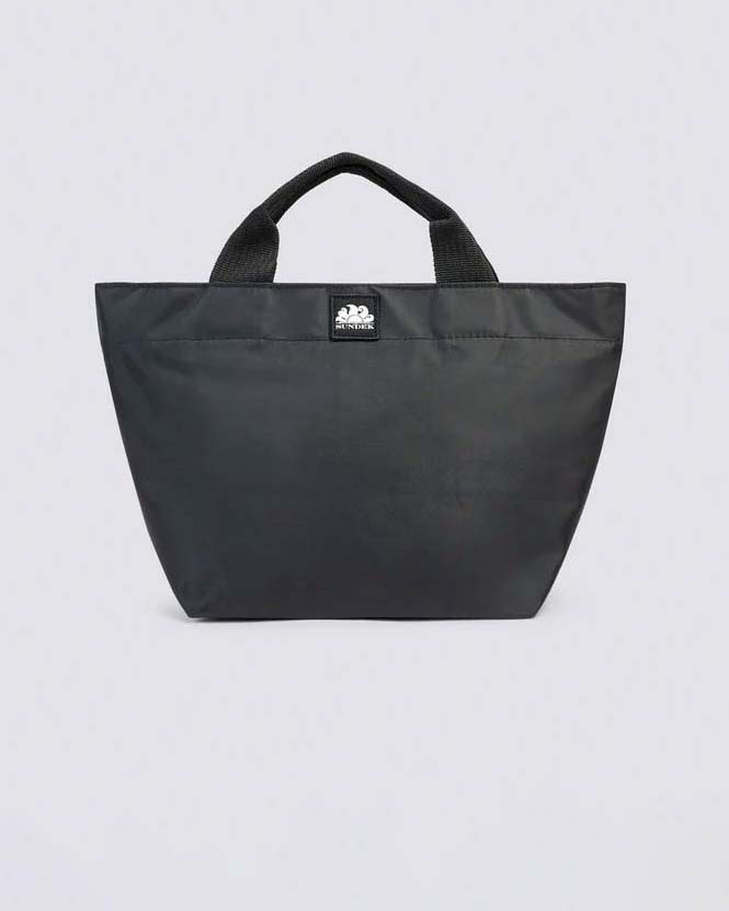 Tote bag piccola nera Sundek in tessuto tecnico impermeabile con patch logo e manici neri