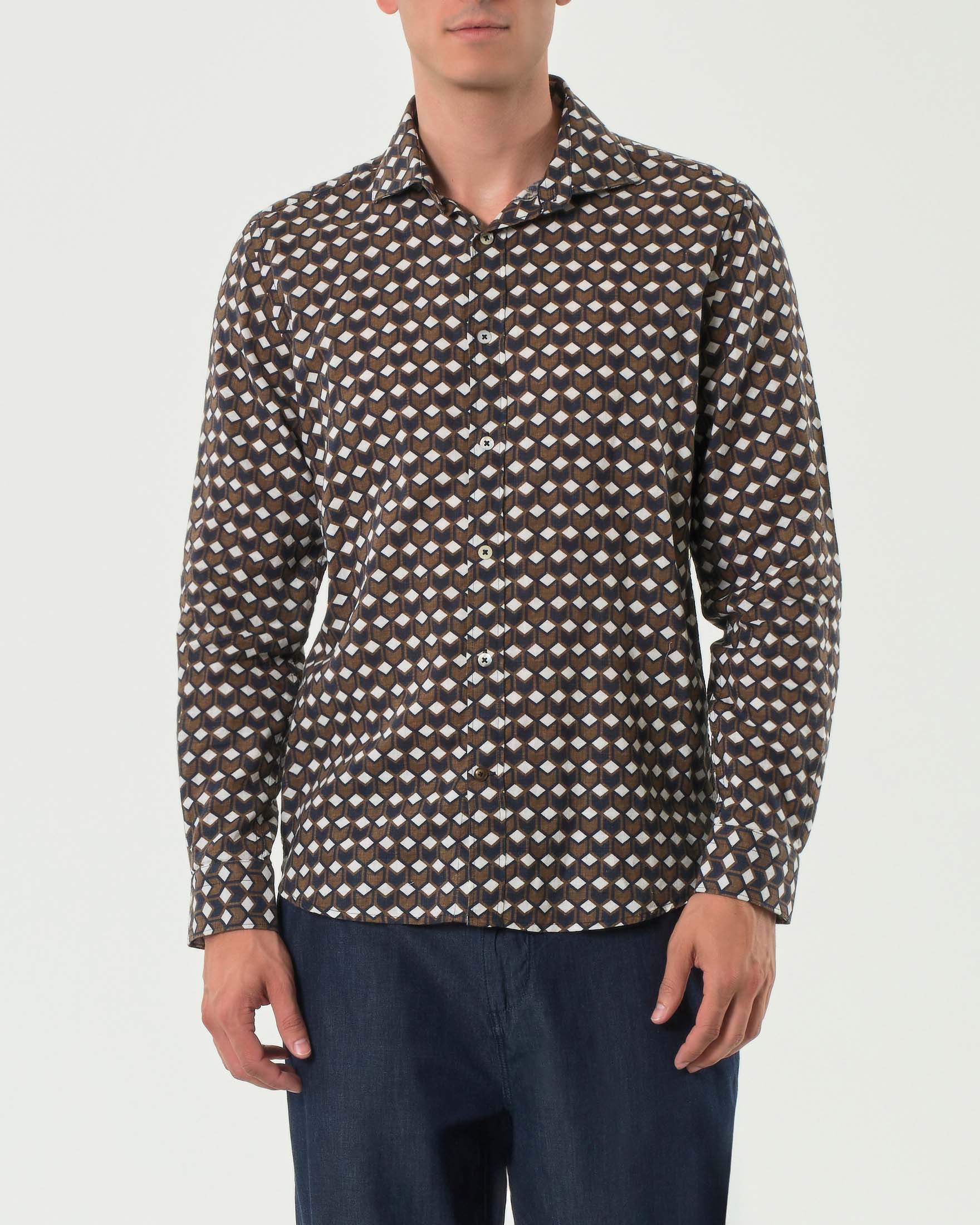 Camicia marrone con fantasia geometrica in misto lino e cotone con colletto alla francese