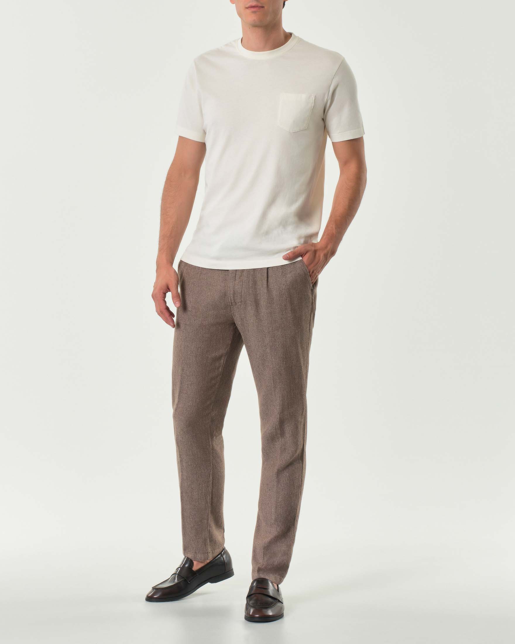 Pantalaccio in tessuto diagonale di misto lino e cotone color noce