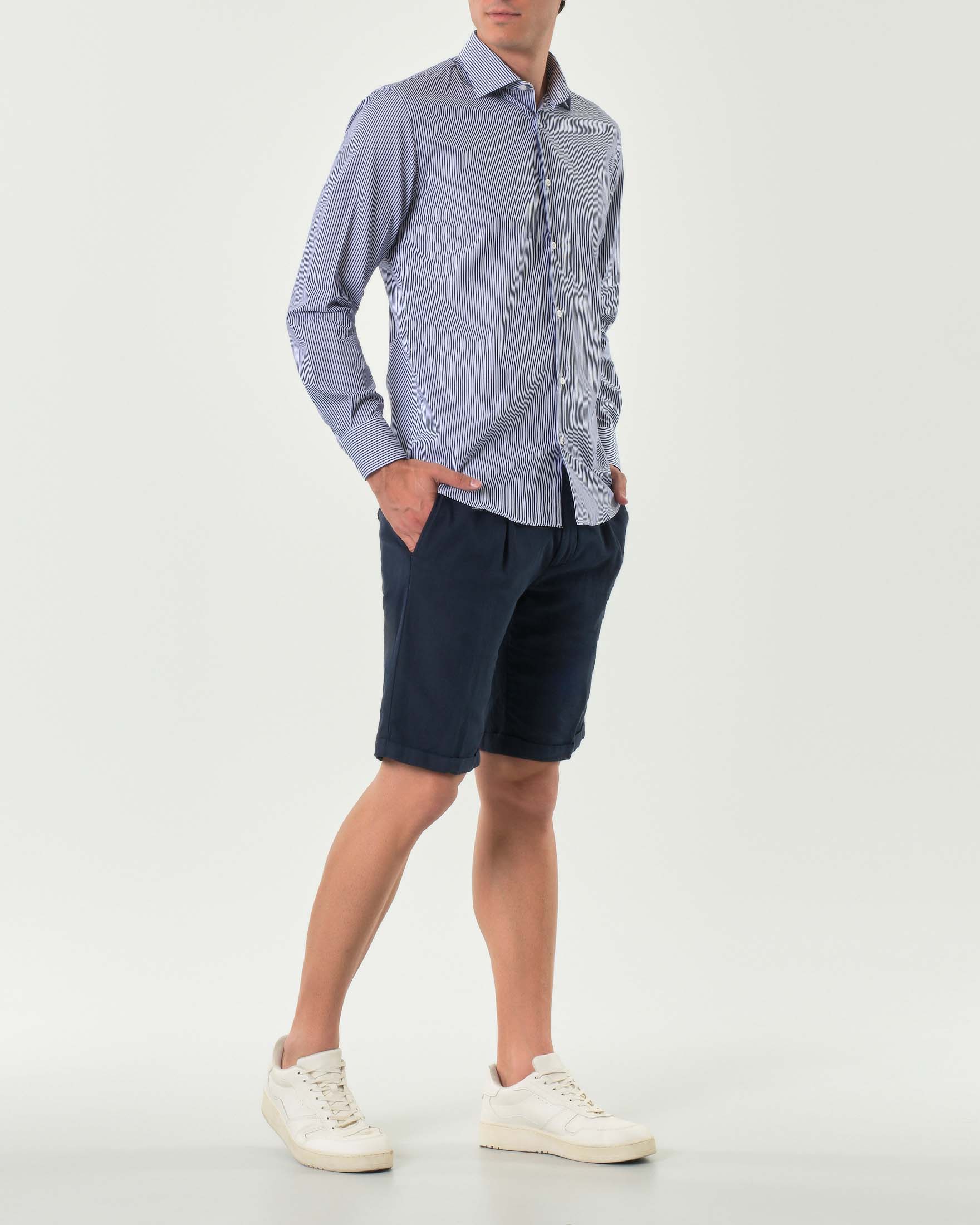 Bermuda chino Ashki.i blu in misto cotone e lino con una pinces