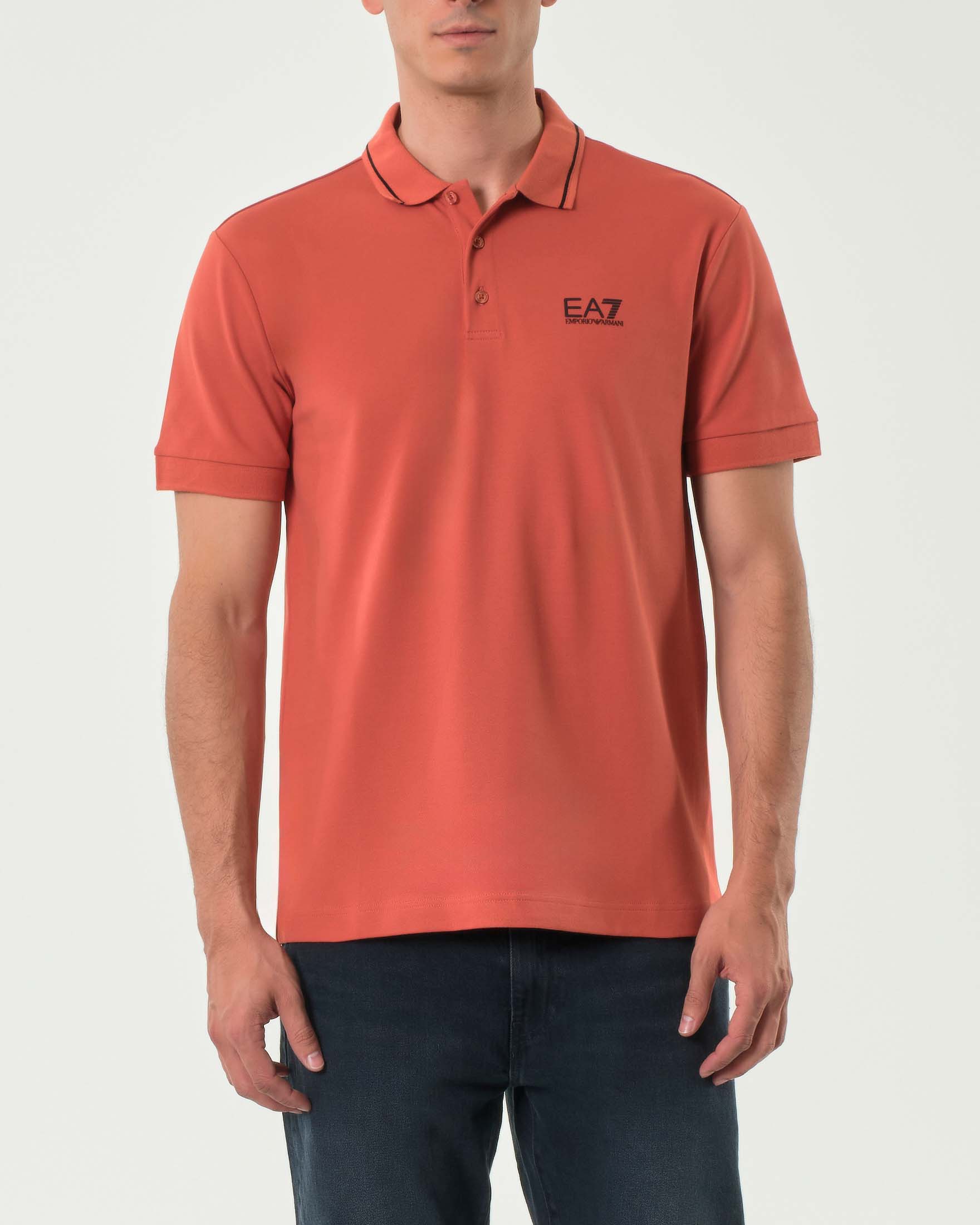 Polo coccio in piquet di cotone stretch con bordino in contrasto