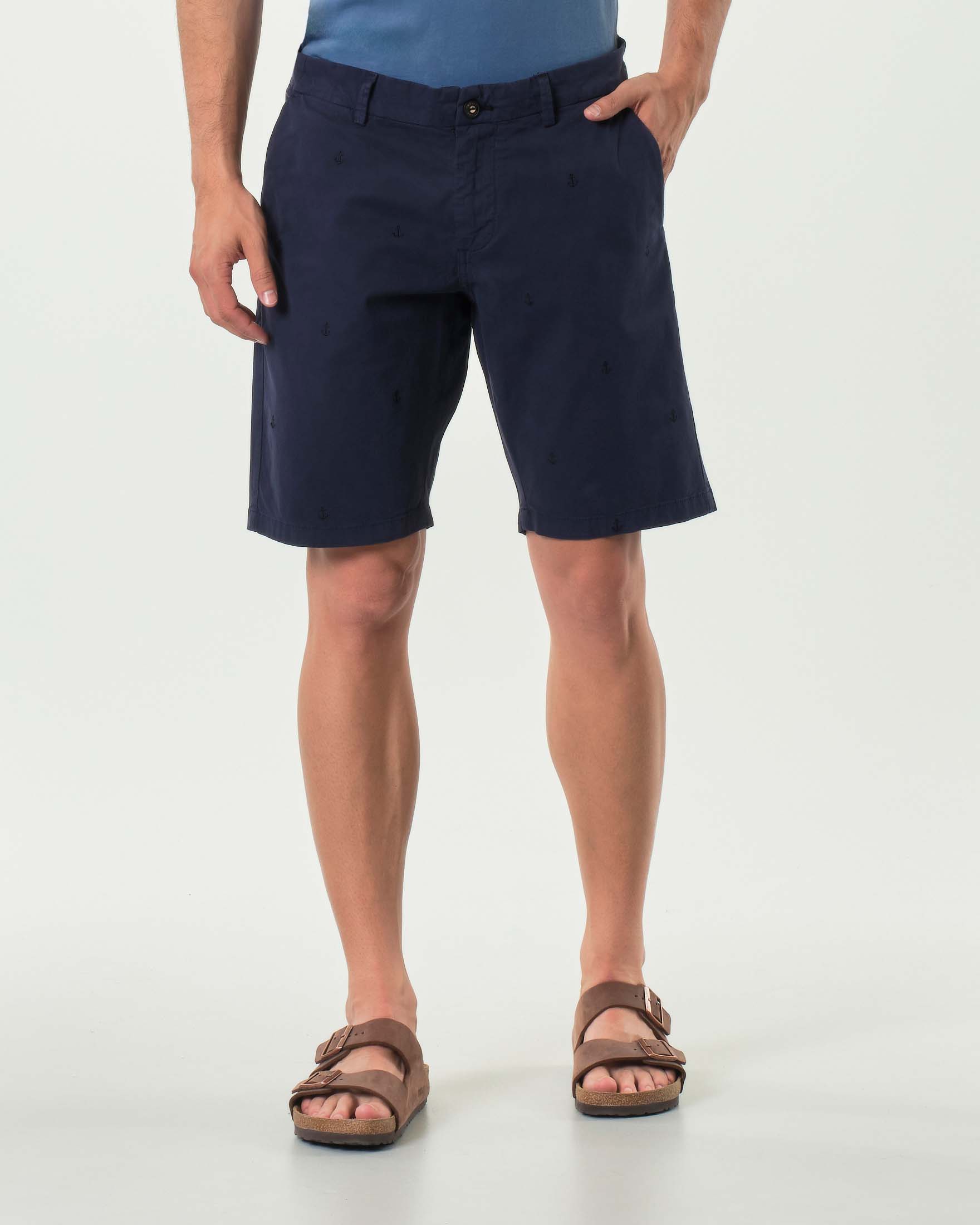 Bermuda chino Impure blu in cotone stretch con ancorette ricamate all over