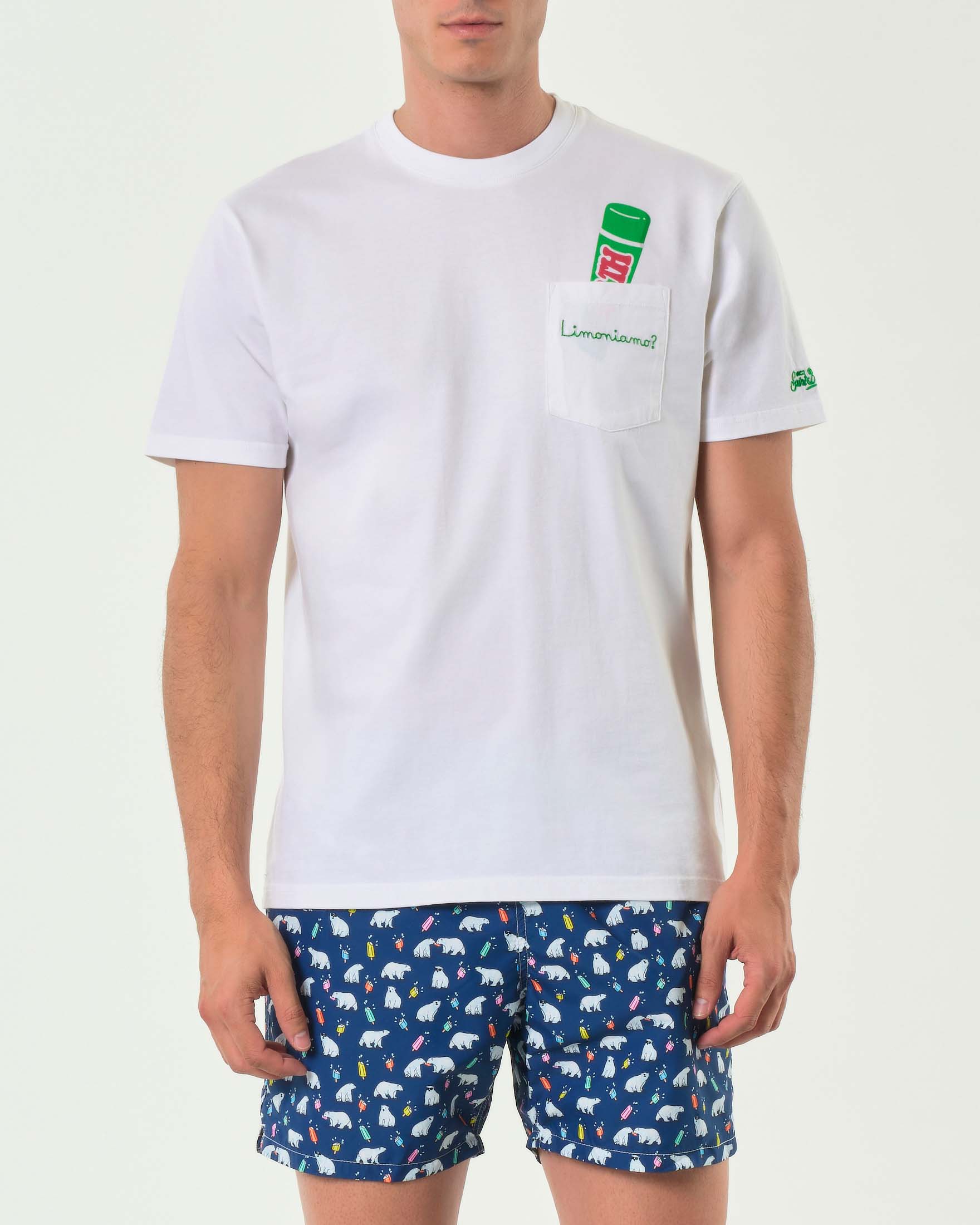T-shirt bianca con taschino e ricamo Limoniamo? sul petto