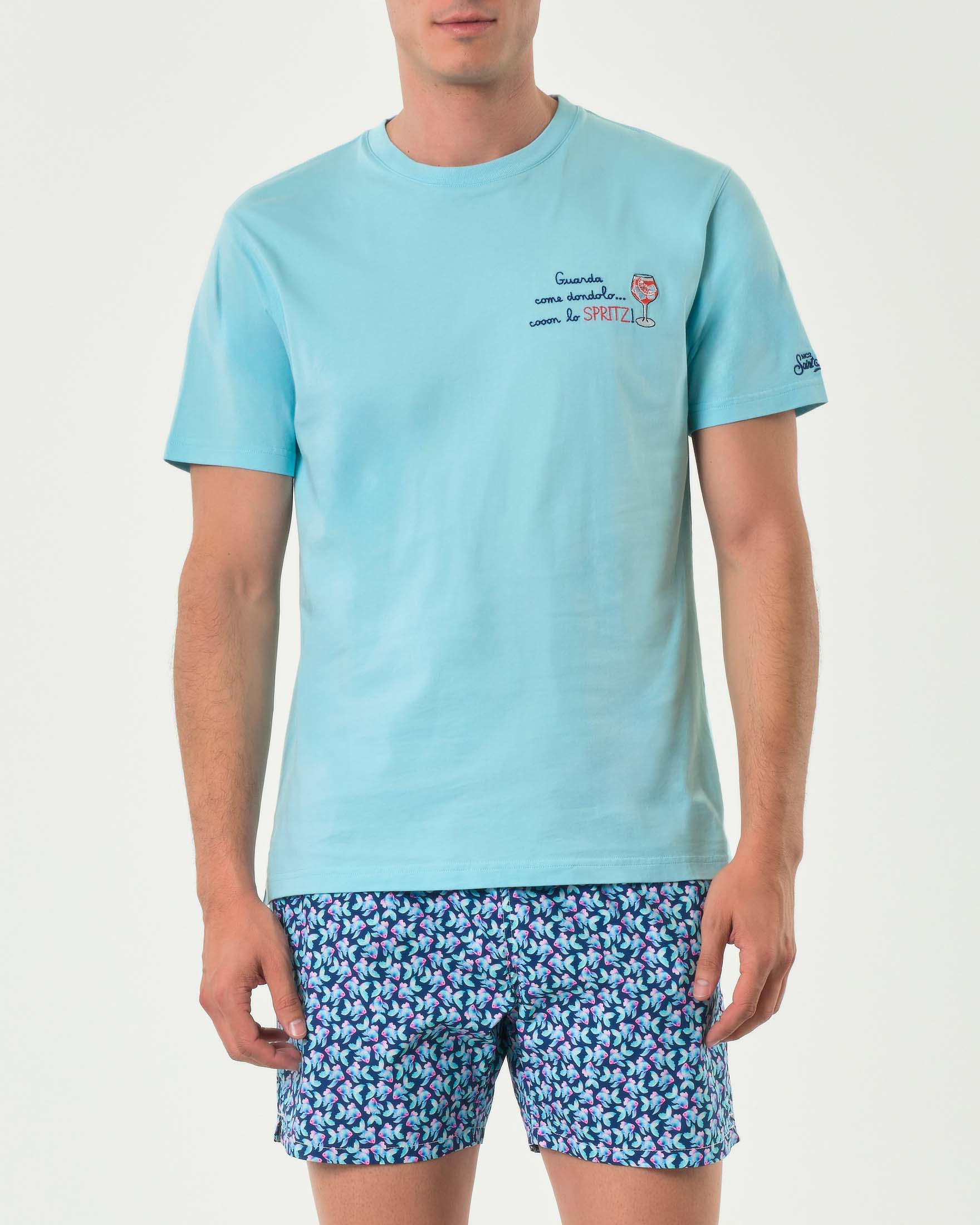 T-shirt MC2 Saint Barth color acqua con ricamo calice e scritta Guarda come dondolo…coon lo spritz! sul petto