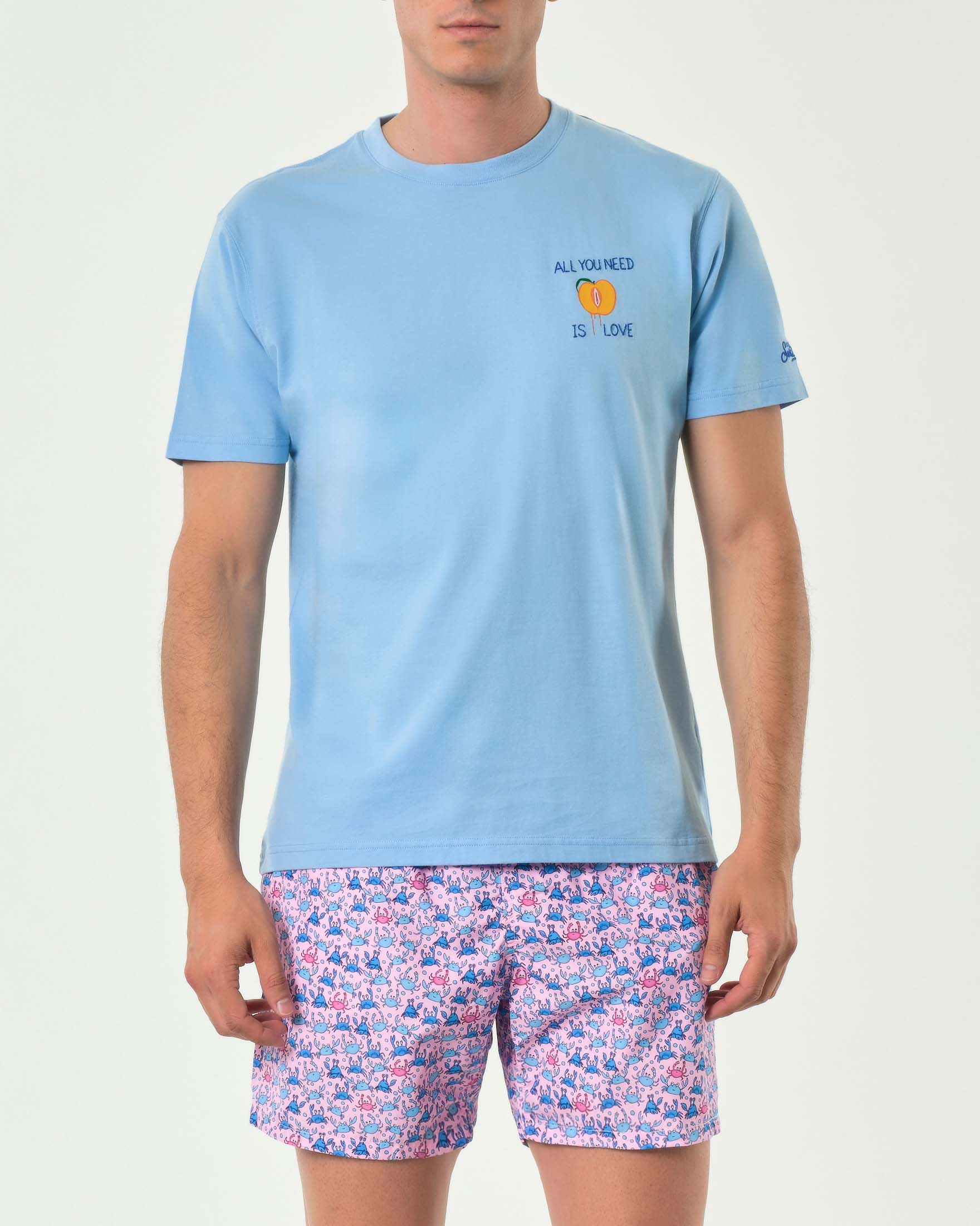 T-shirt MC2 Saint Barth azzurra con ricamo All you need is love sul petto