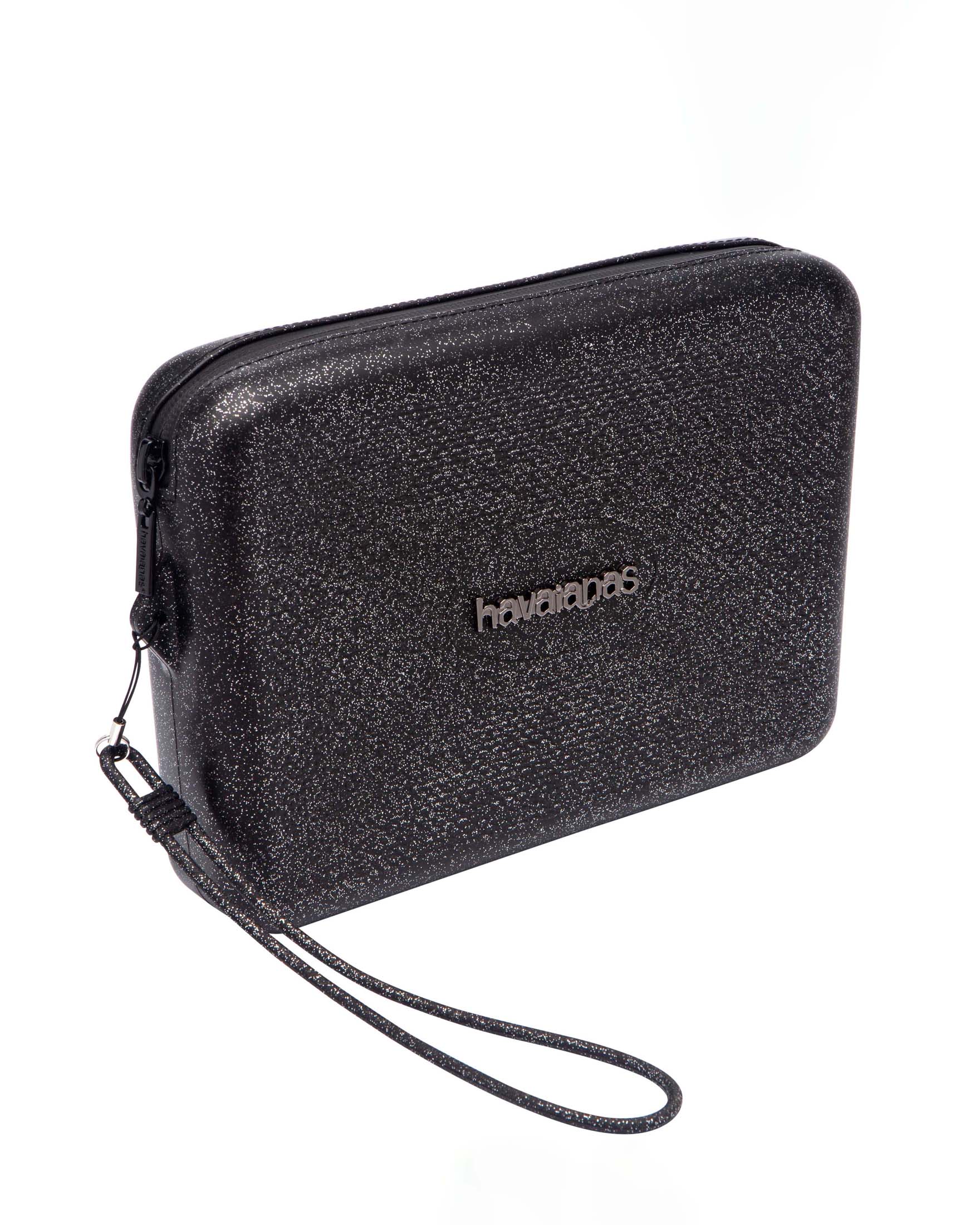 Necessaire nera in glitter misura media a lavorazione a grana di riso e logo in rilievo in metallo