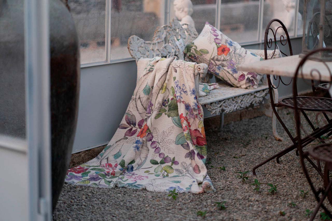 Plaid Polinesia in cotone color crema con stampa fiori tropicali multicolor image