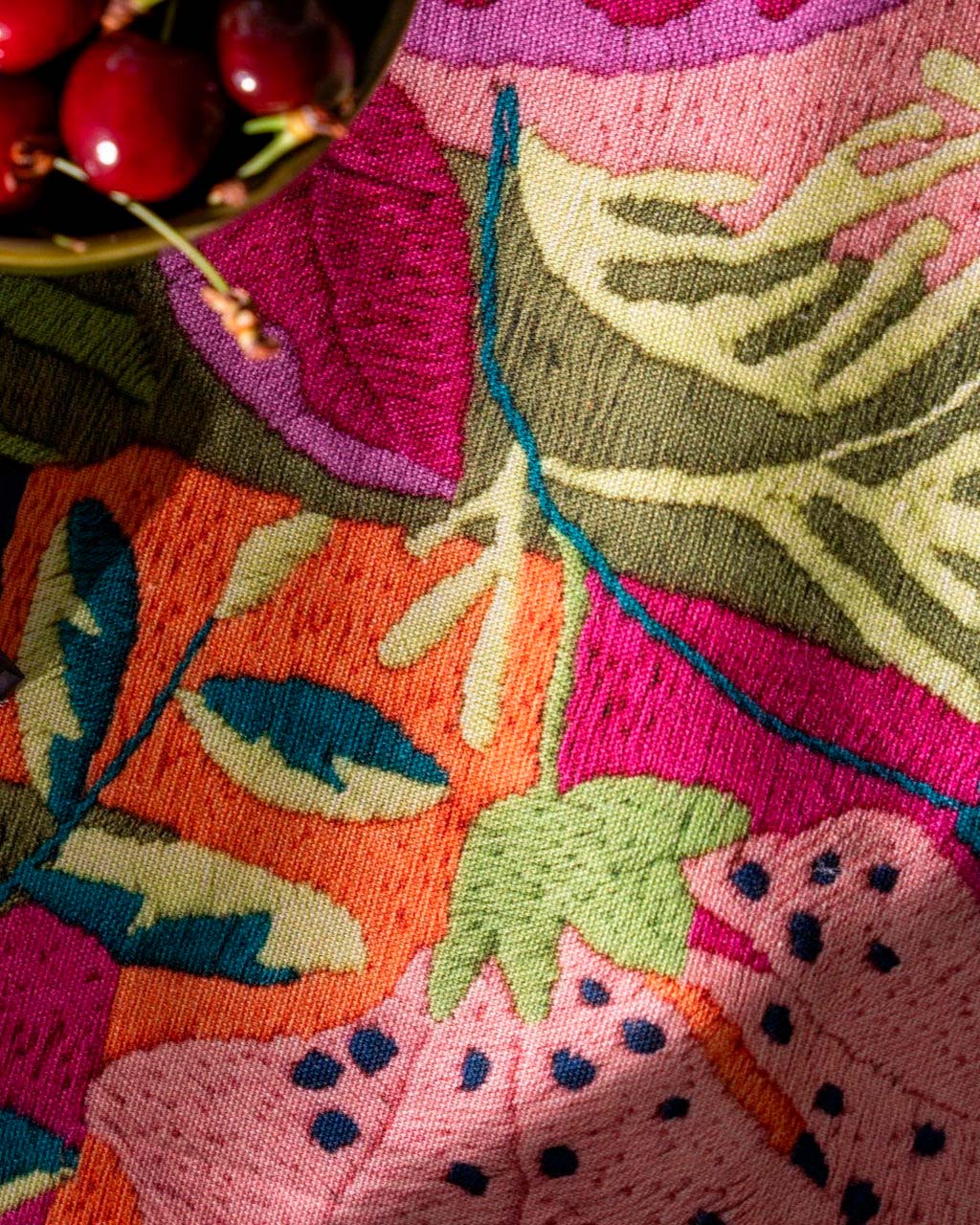 Runner Kiriku in cotone a fantasia floreale multicolor