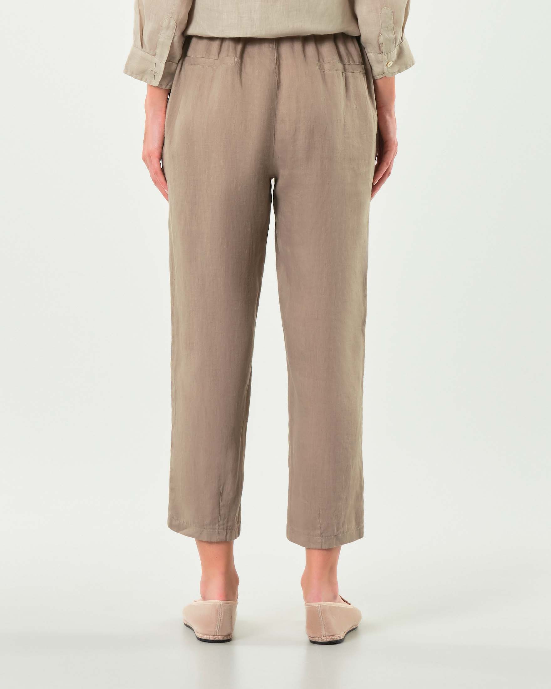 Pantaloni color fango in lino a gamba dritta dal taglio cropped con coulisse interna