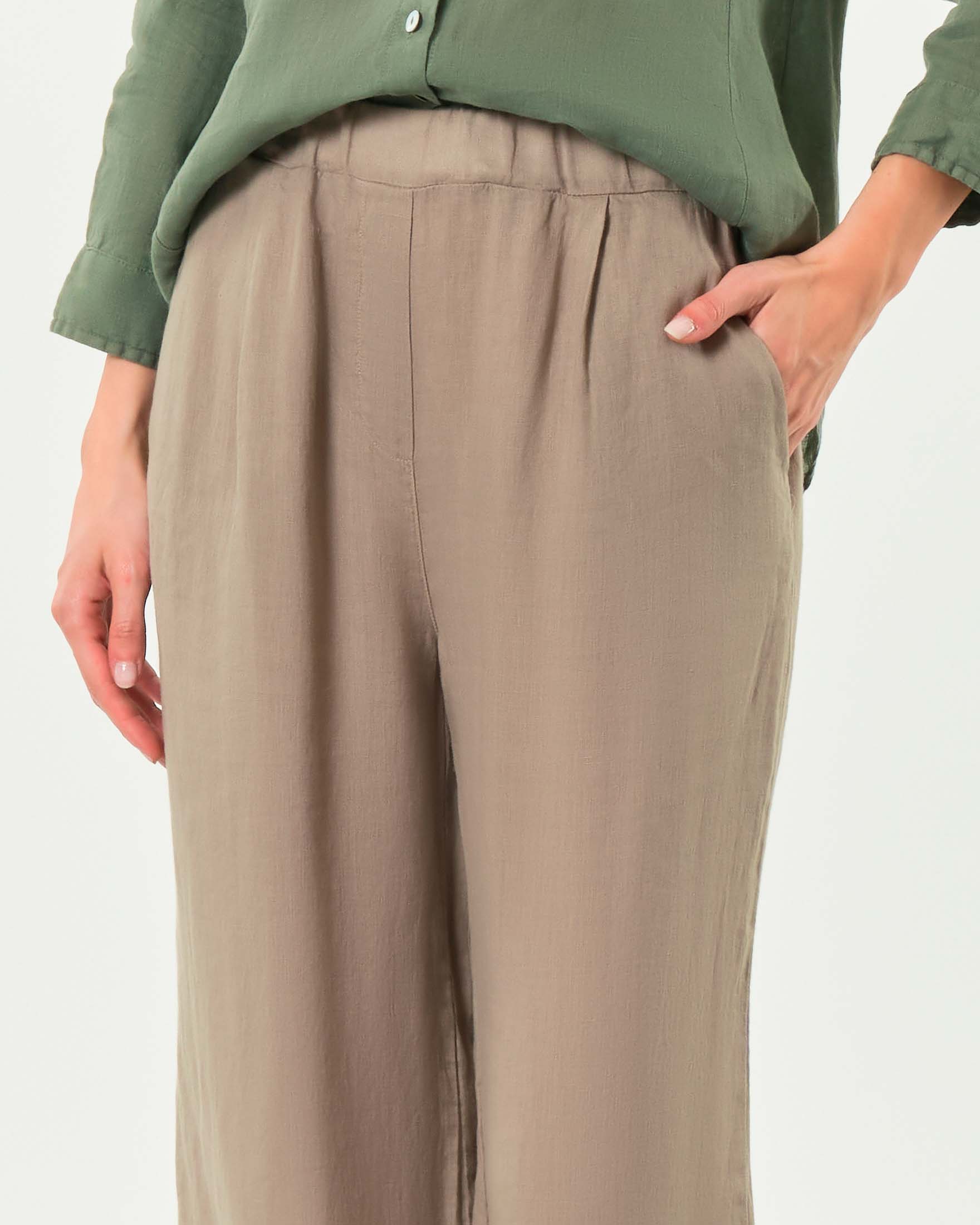 Pantaloni palazzo color fango in lino con elastico inserito in vita