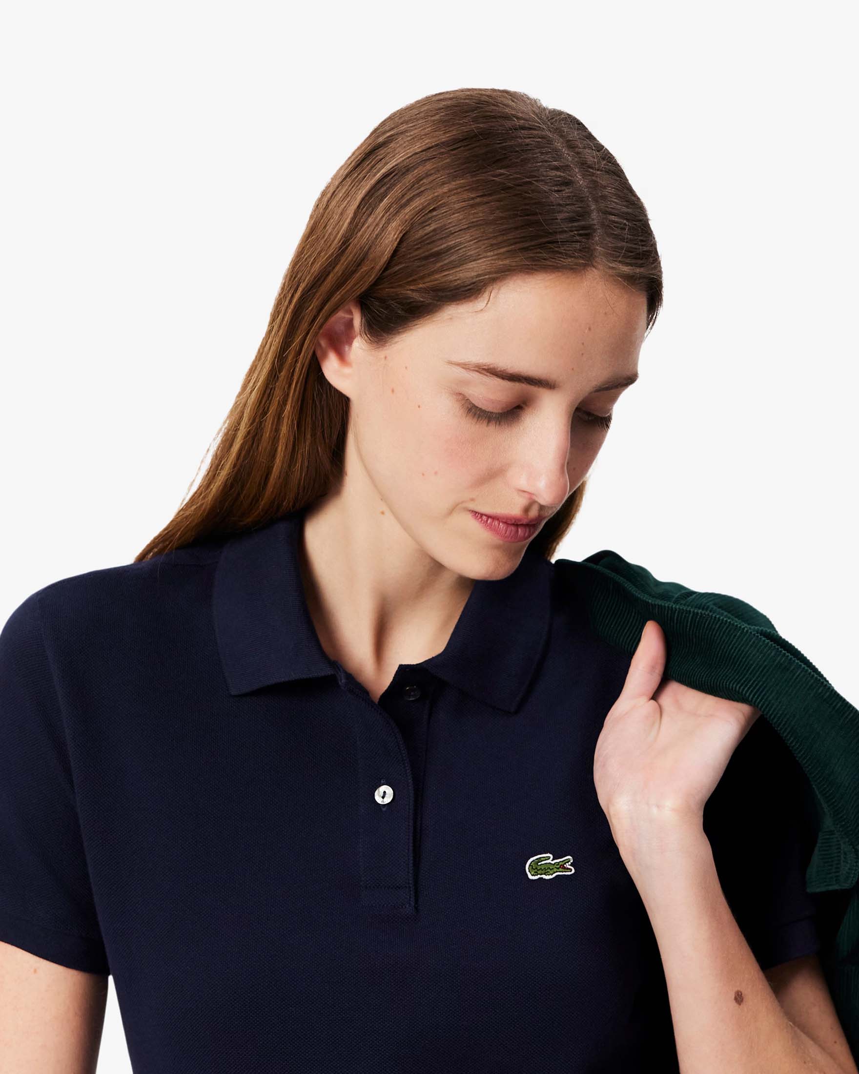 Polo blu Lacoste in petit piquet di cotone con chiusura a bottoni