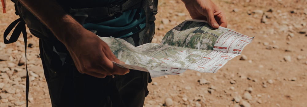 Cómo planificar tu ruta de senderismo 