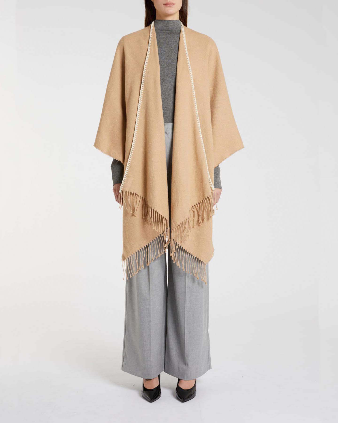 Mantella color cammello Emme Marella in misto cotone con frange sul fondo