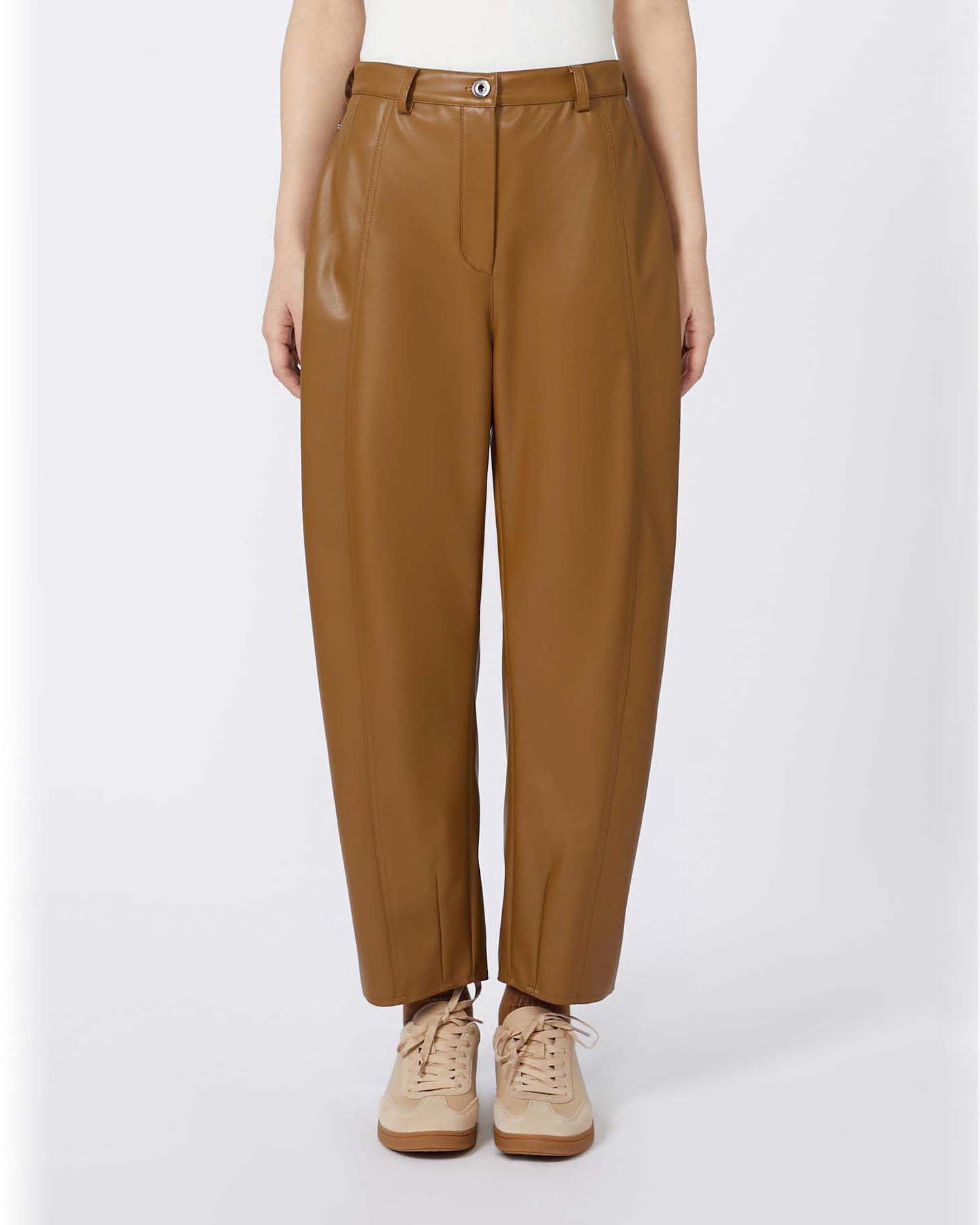 Pantaloni color cuoio MM Max Mara in jersey effetto nappa con fit baloon e tasche a toppa sul retro image