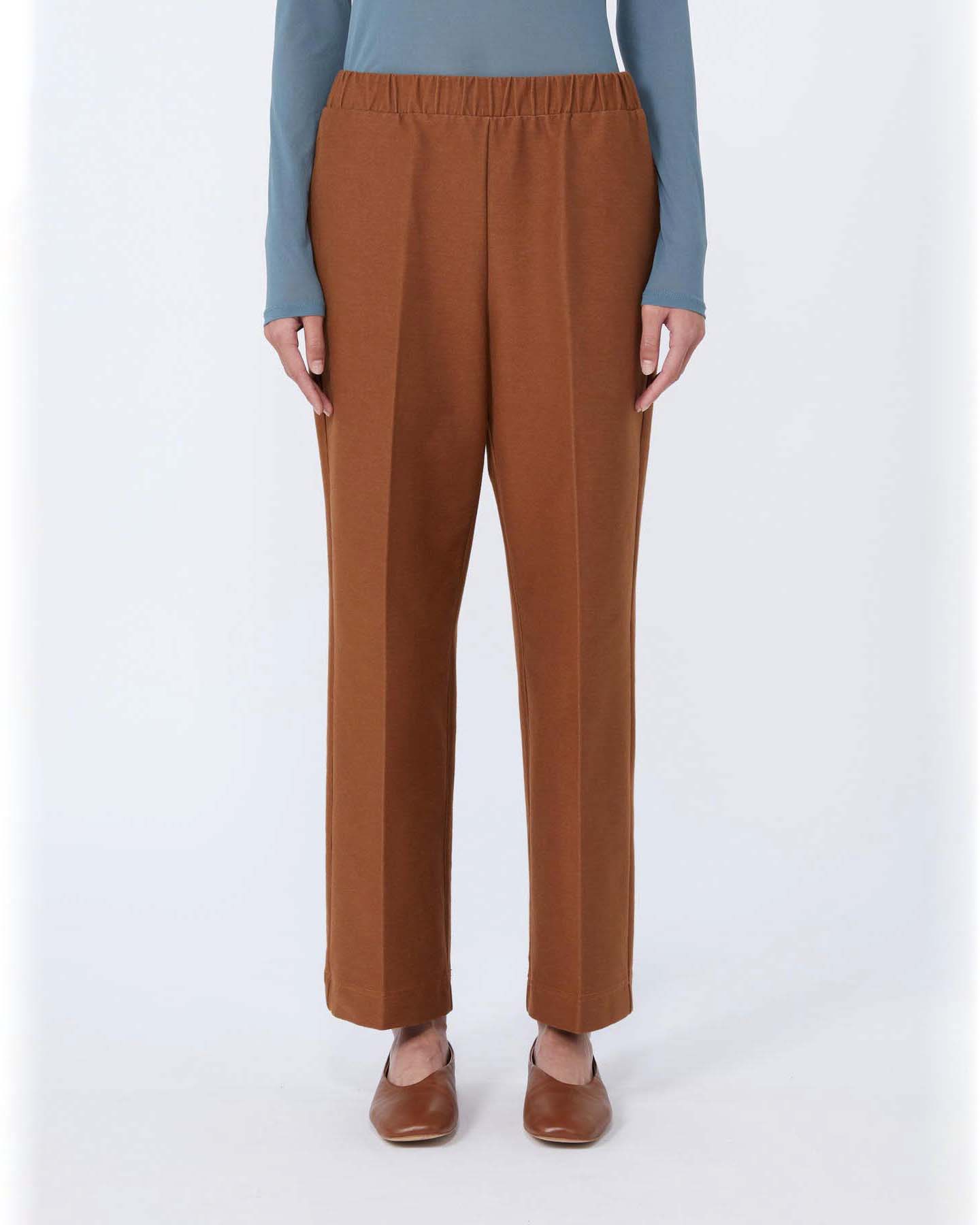 Pantaloni dritti color cuoio MM Max Mara in jersey di misto cotone effetto denim con elastico in vita