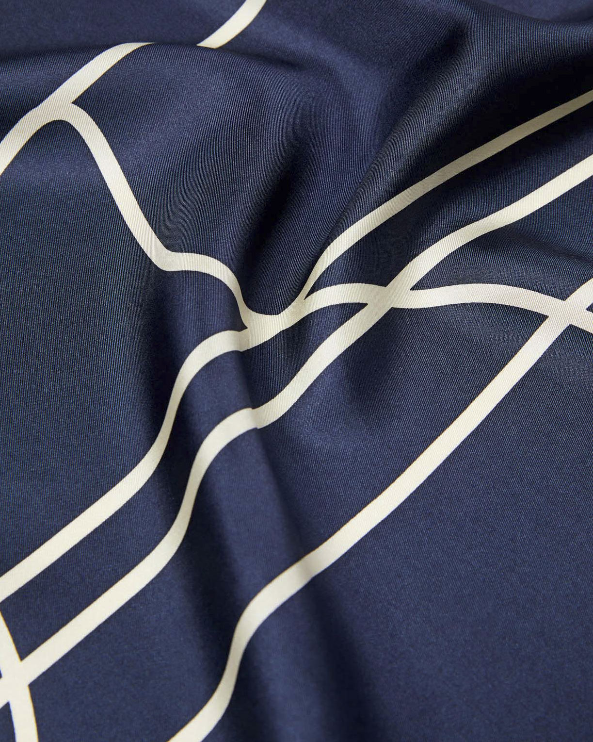 Foulard MM Max Mara blu in seta a motivo geometrico bianco