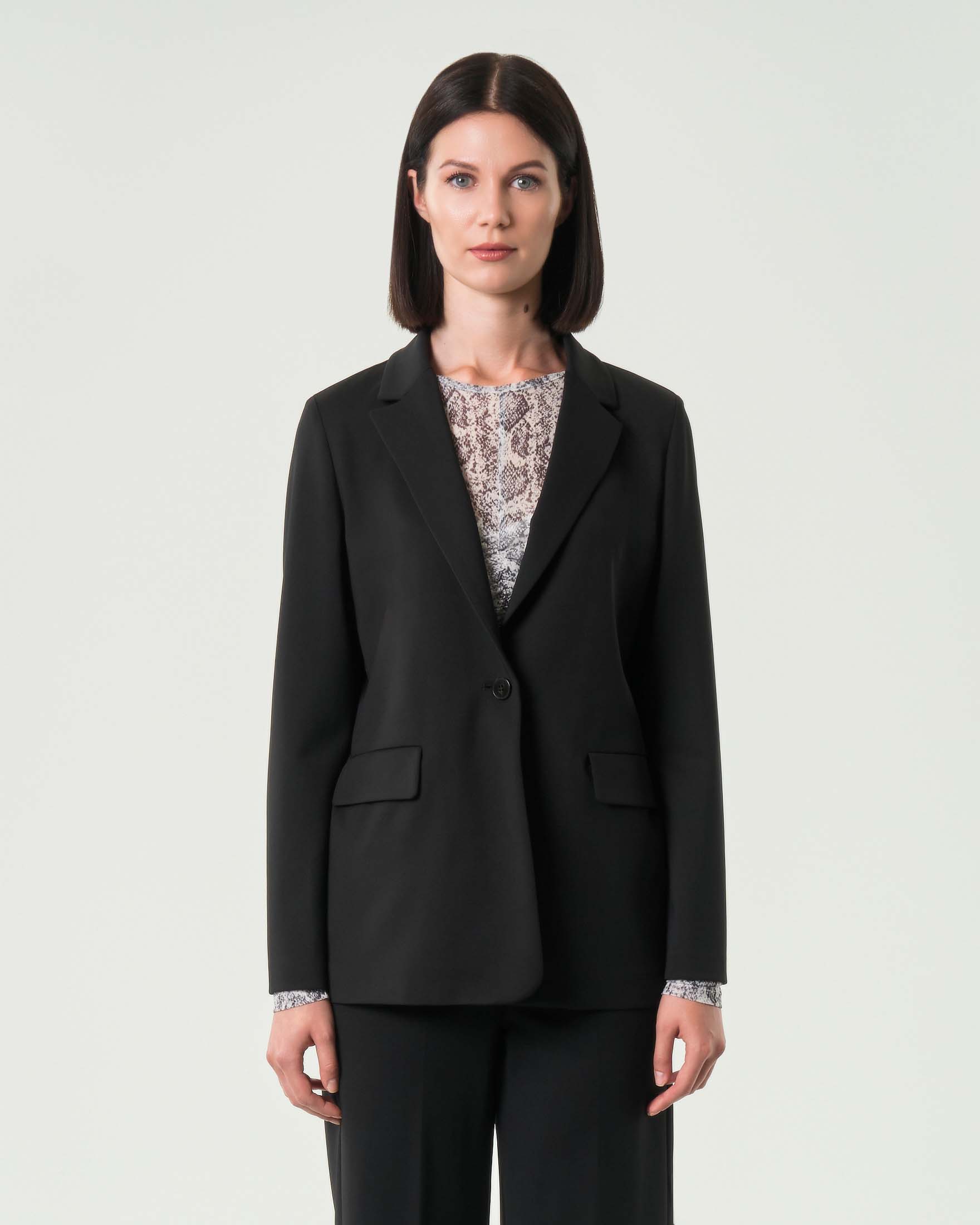 Blazer nero a un bottone Emme Marella in jersey stretch con scollo a rever image