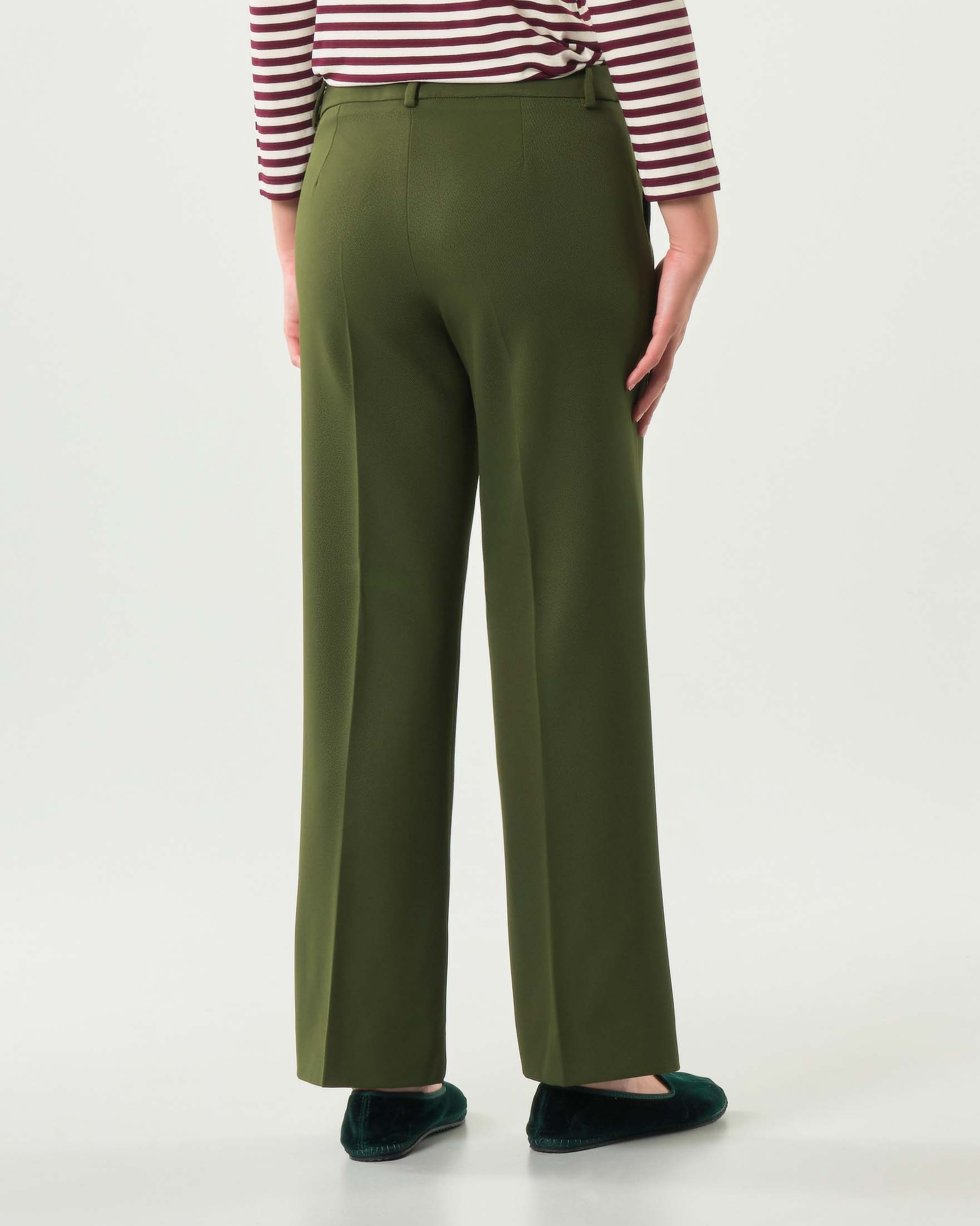 Pantaloni alla caviglia verde bosco Emme Marella in tessuto diagonale stretch dalla linea dritta