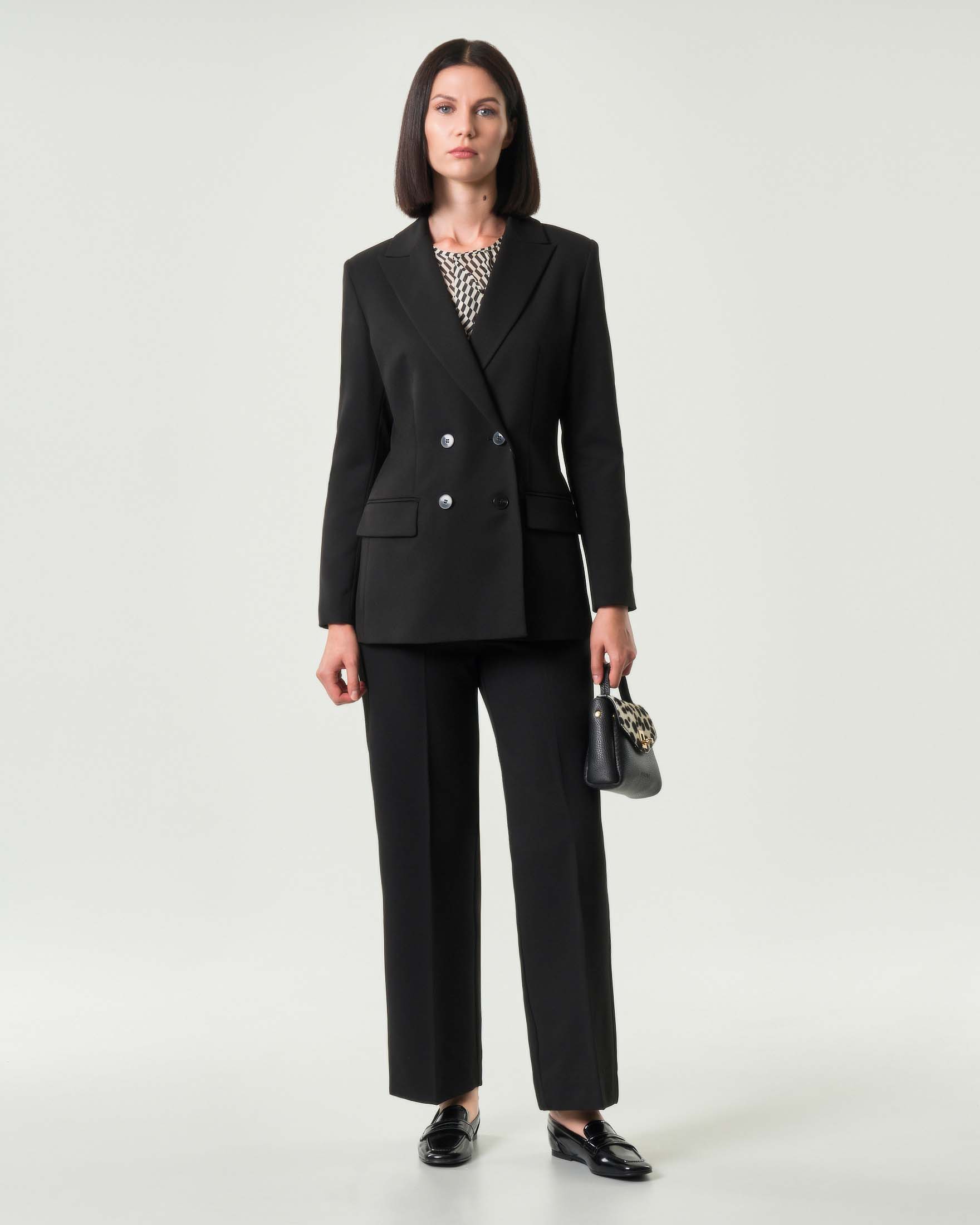 Pantaloni alla caviglia neri Emme Marella in tessuto diagonale stretch dalla linea dritta