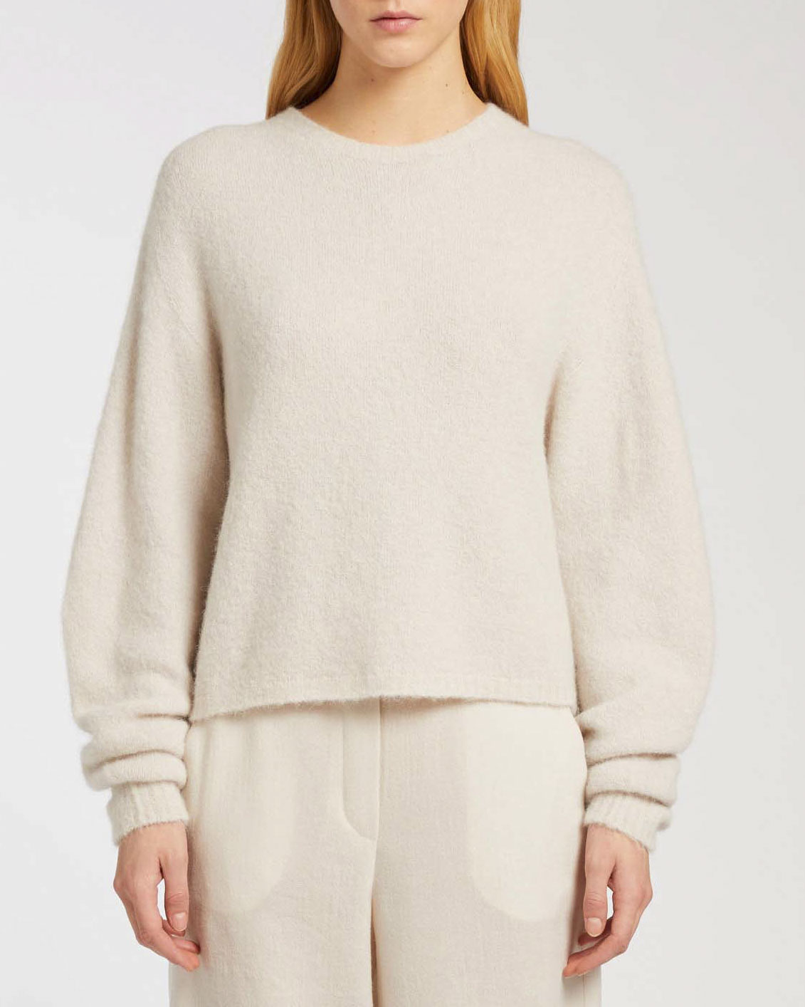 Maglia color gesso Marella in misto alpaca stretch dal fit boxy e giromanica sceso