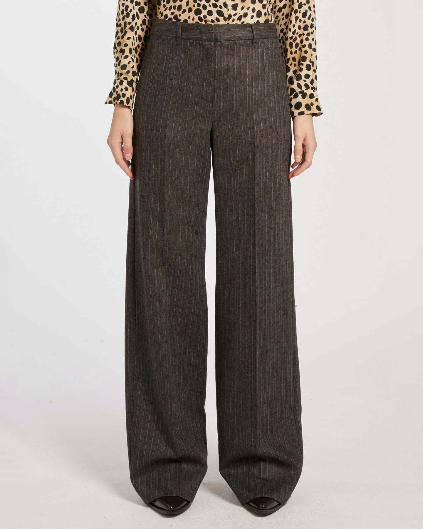 Pantaloni grigi gessato cammello Marella in pura lana vergine dalla linea a palazzo con piega stirata