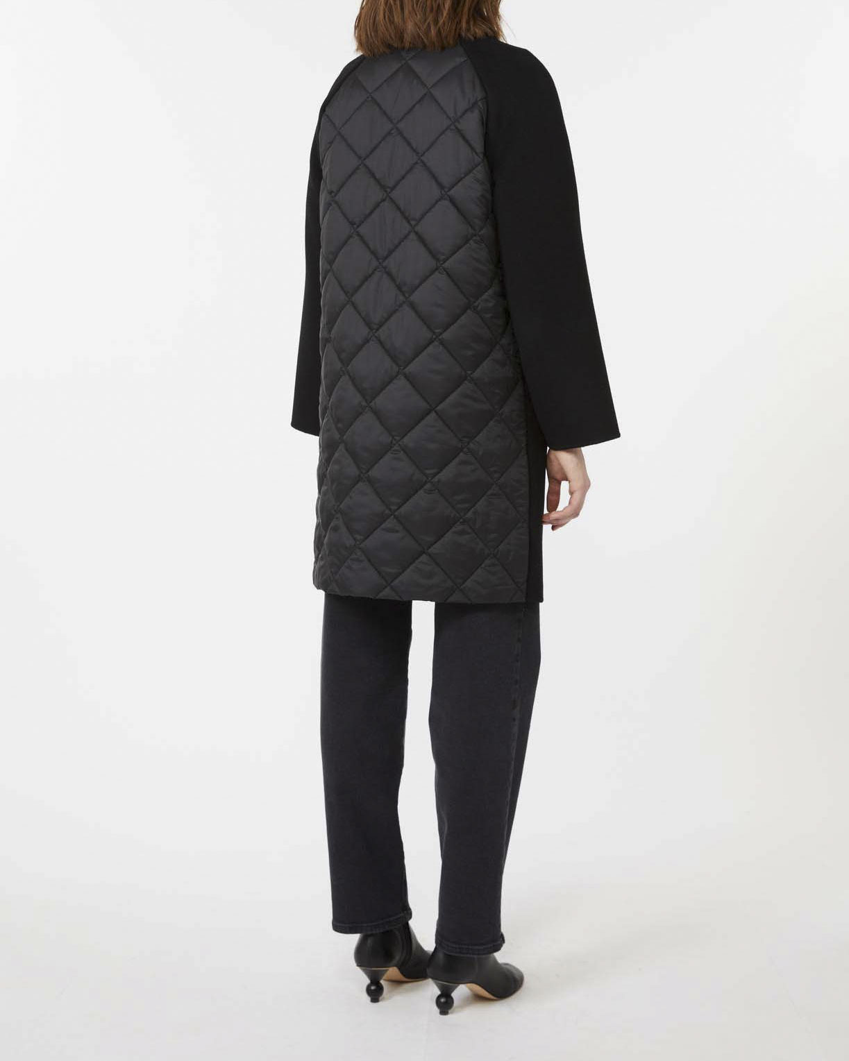 Cappotto nero doppiopetto Weekend Max Mara in doppio drap di pura