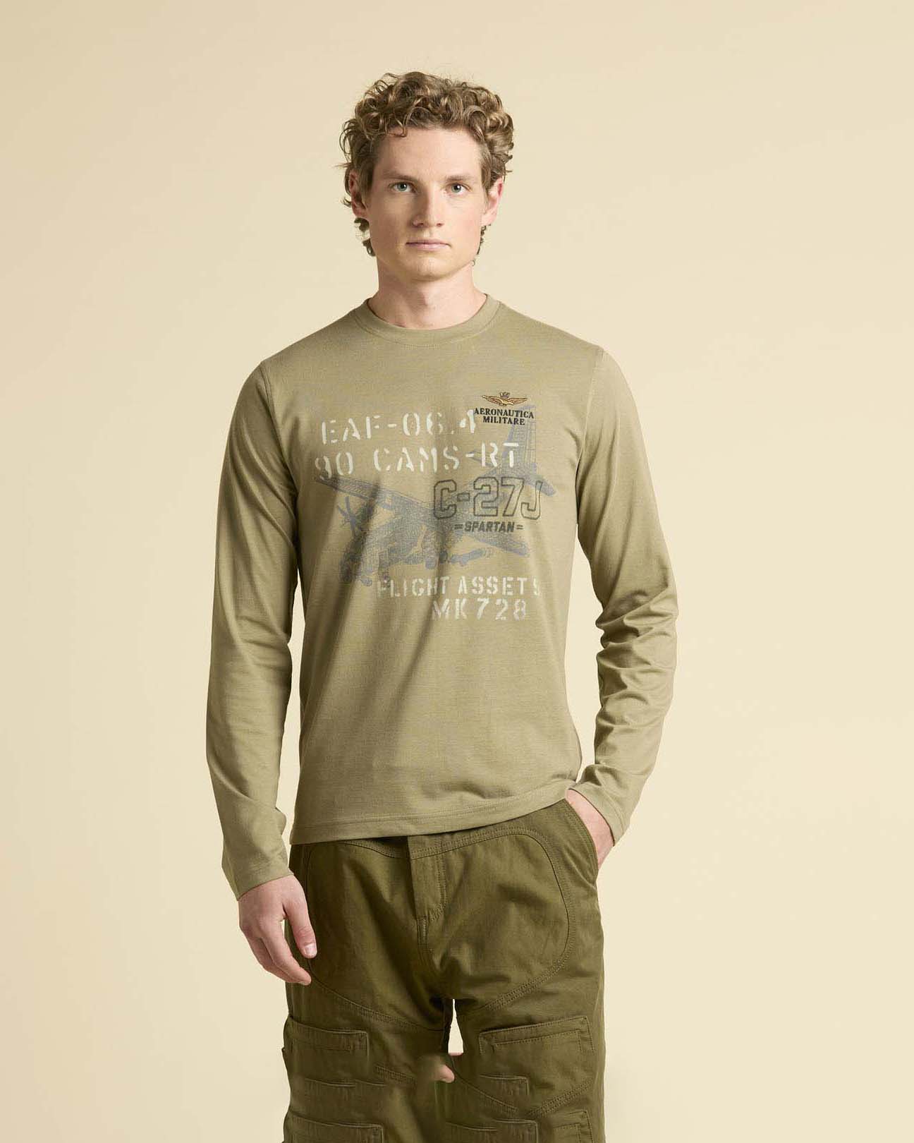 T-shirt verde salvia manica lunga Aeronautica Militare con stampa aereo